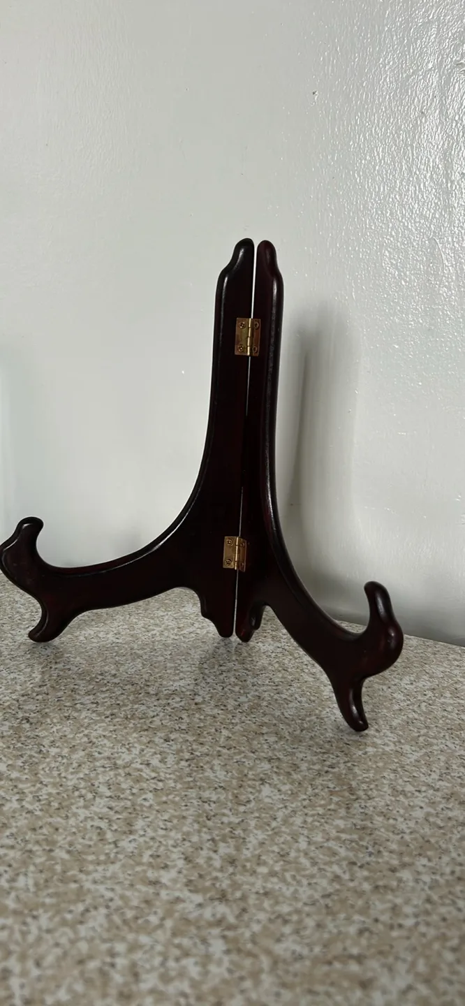 Wooden Plate Display Stand 9” thumbnail