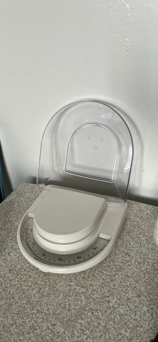 Pampered Chef Kitchen Scale thumbnail