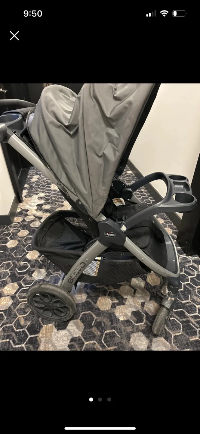 Chicco Bravo Stroller - Great Condition! thumbnail