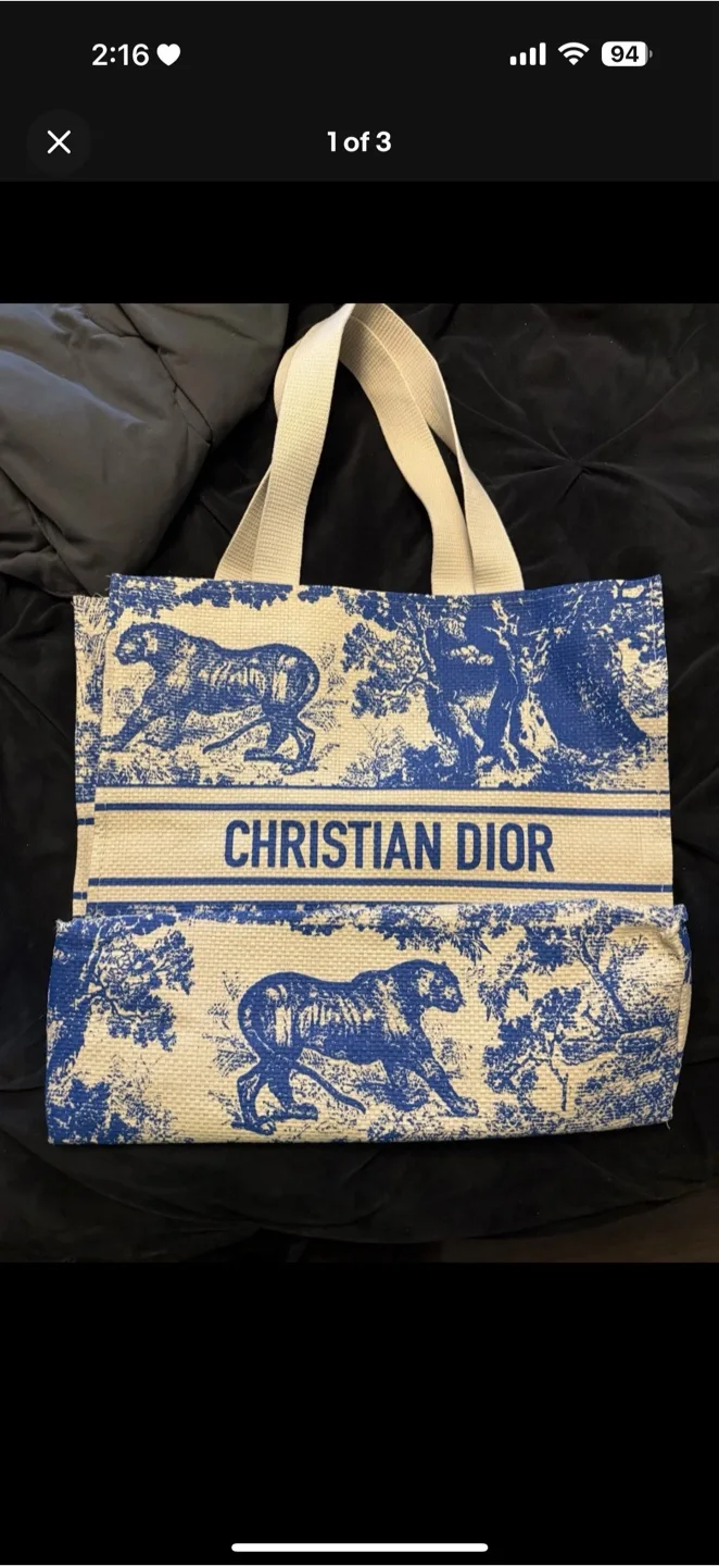 Christian Dior Dioriviera Blue Straw Tote (16x15x6") image indicator(2)