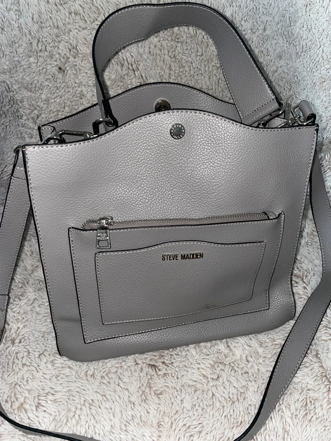 Steve Madden Grey Crossbody Bag image indicator(2)