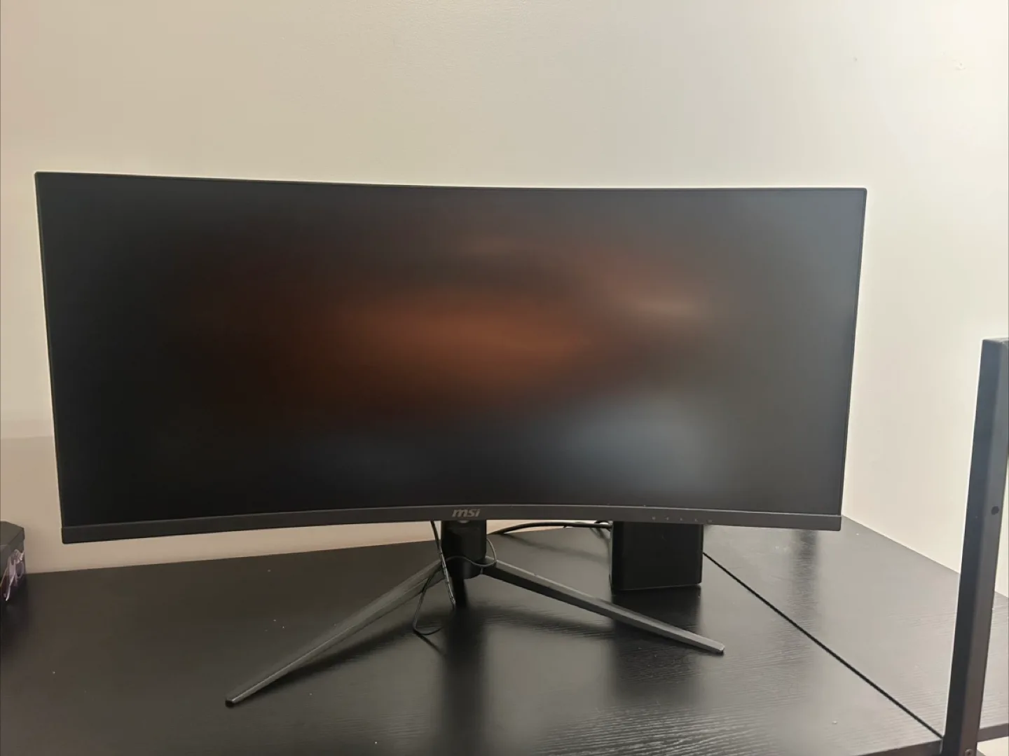 Curved Monitor thumbnail
