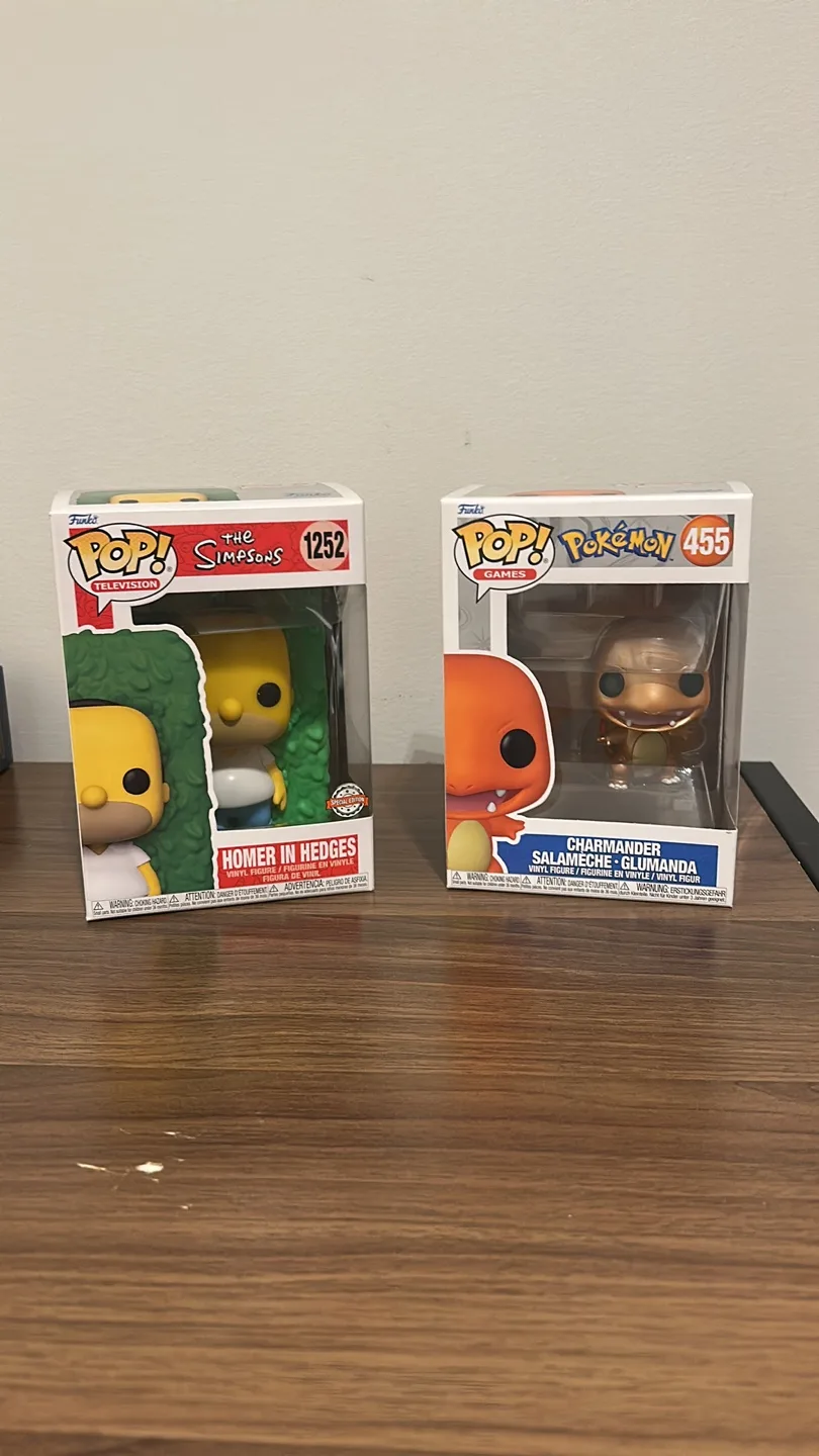 Funko Pop! The Simpsons Homer in Hedges & Charmander thumbnail