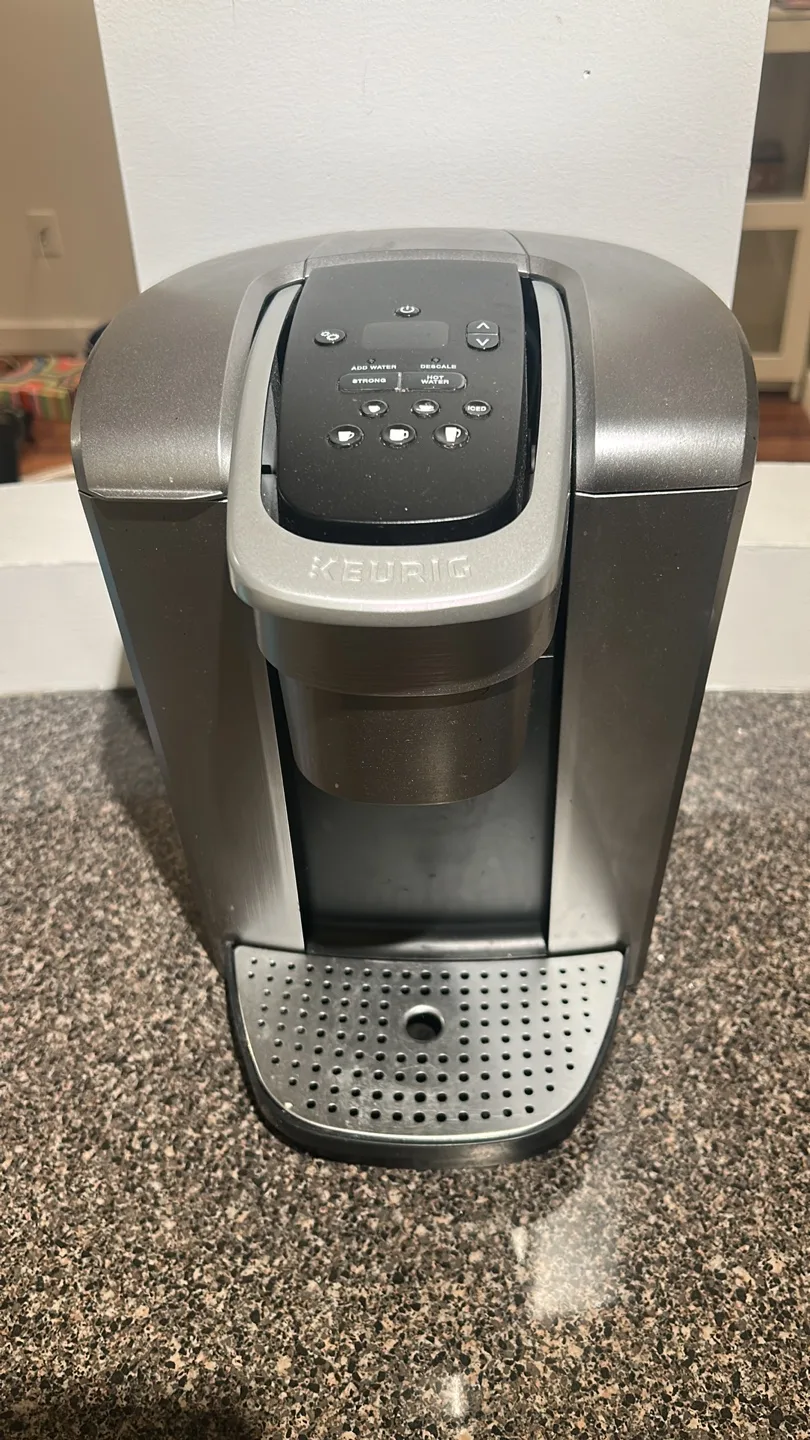 Keurig Single Cup Coffee Maker thumbnail