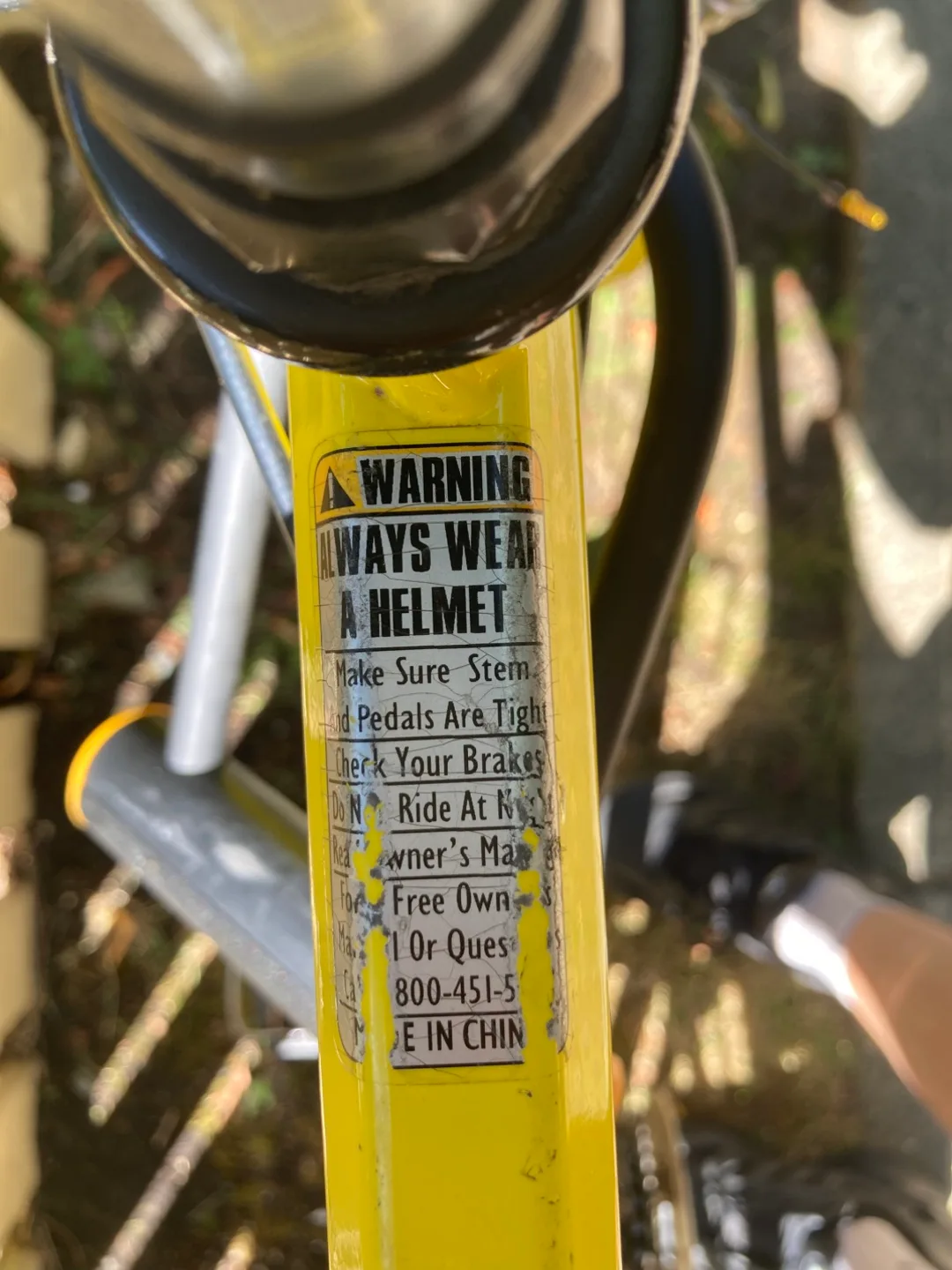 GMC Denali Road Bike - Yellow & Black image indicator(5)