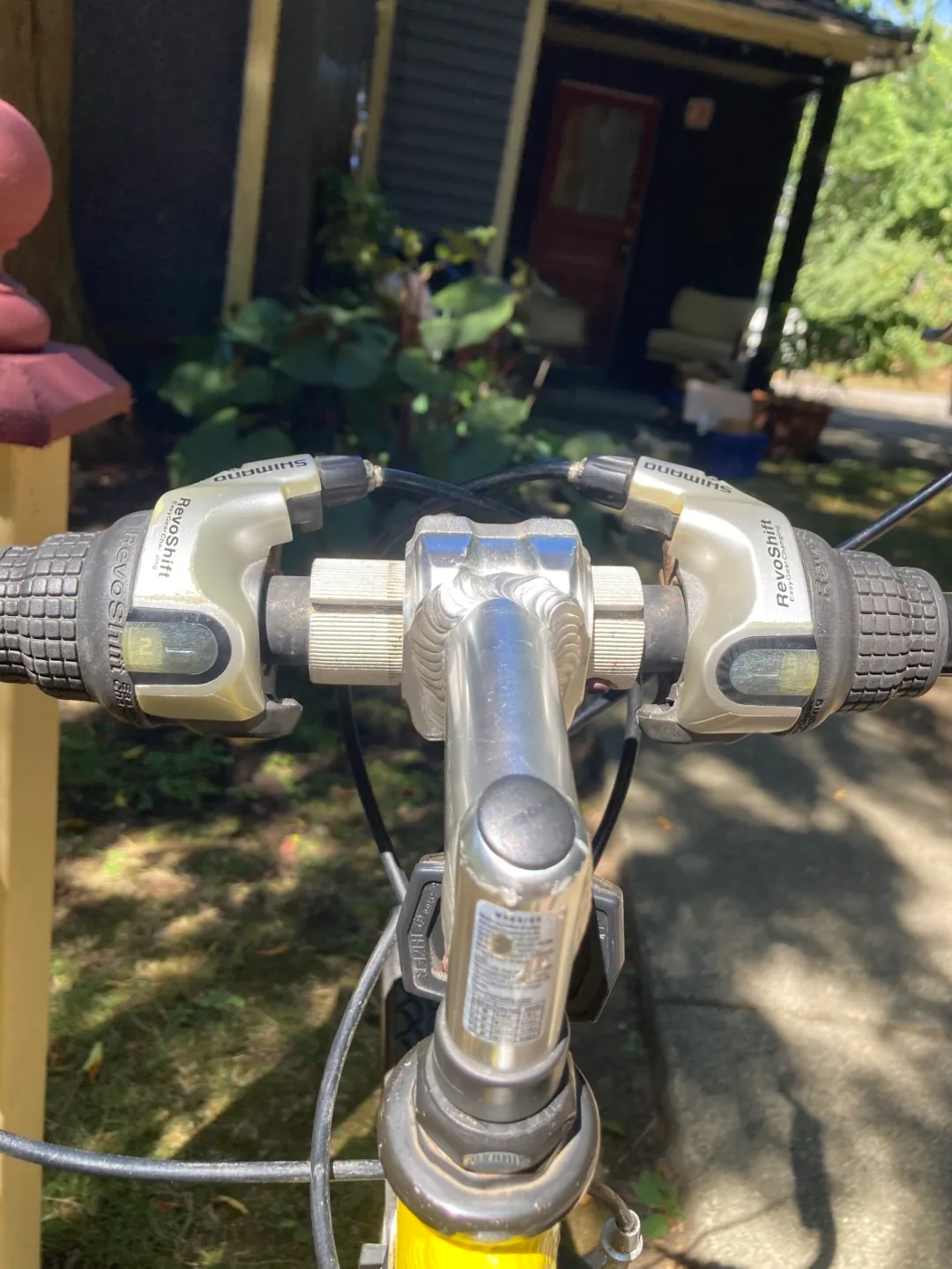 GMC Denali Road Bike - Yellow & Black image indicator(6)