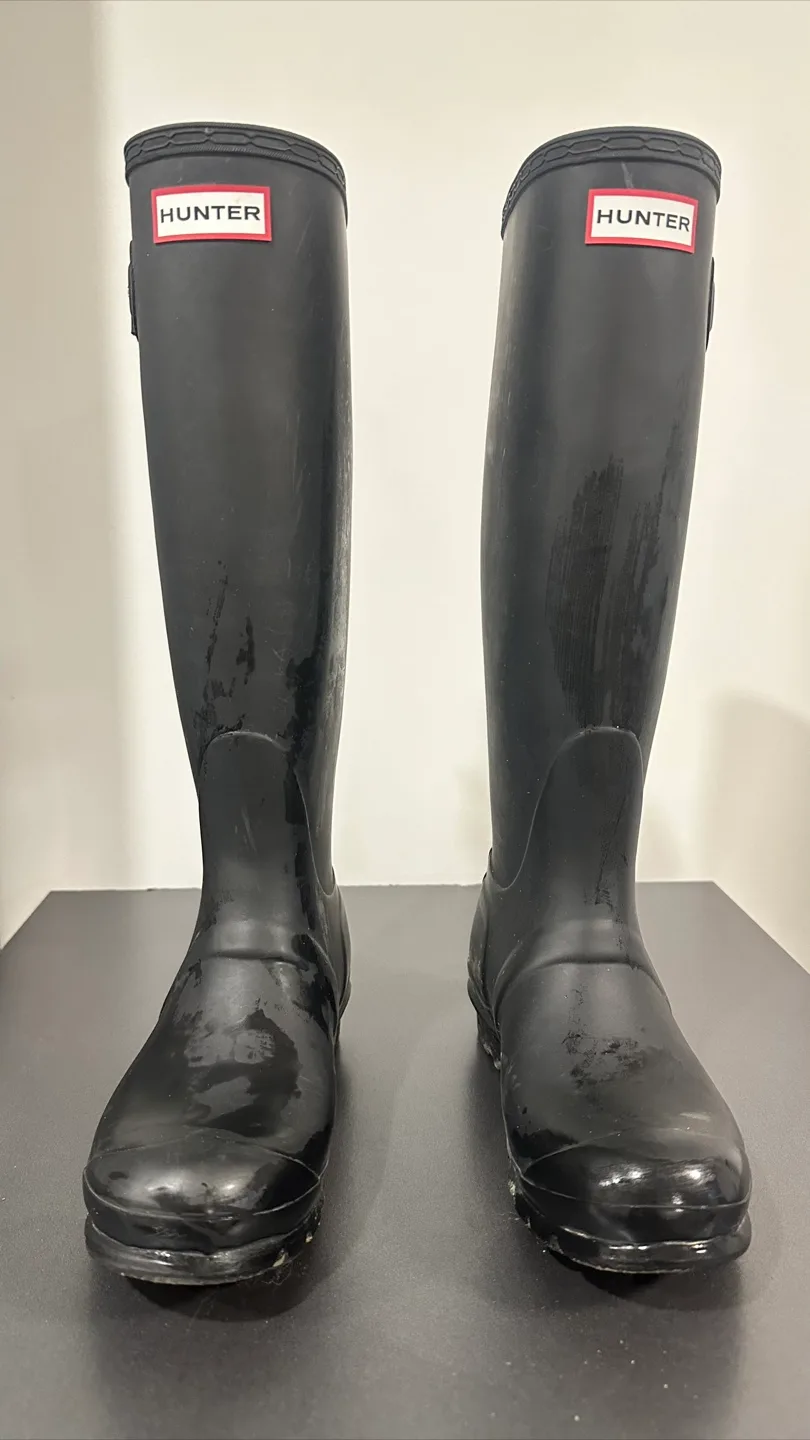 Hunter Black Rain Boots size 7 thumbnail