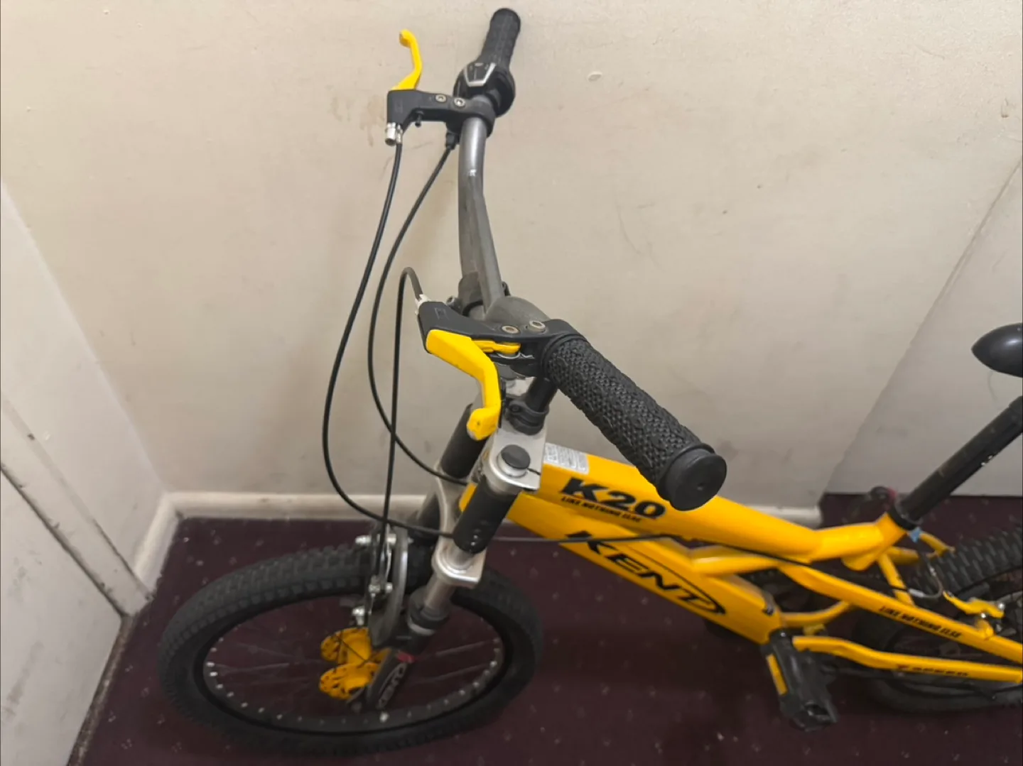 Kent K20 7-Speed Yellow Bicycle image indicator(7)