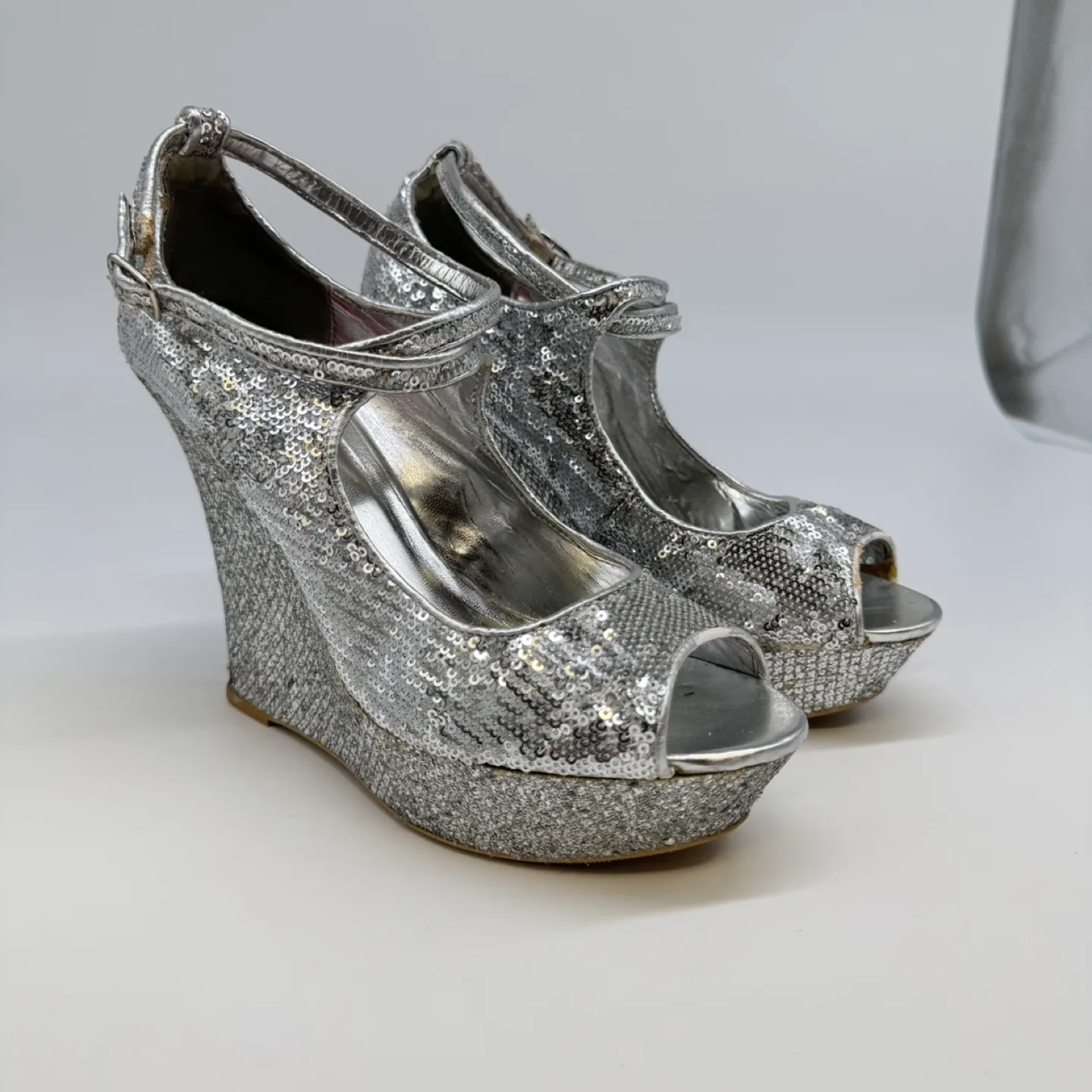 FBH Silver Sequin Wedge Heels – Size 8.5 ( used, with Box) thumbnail