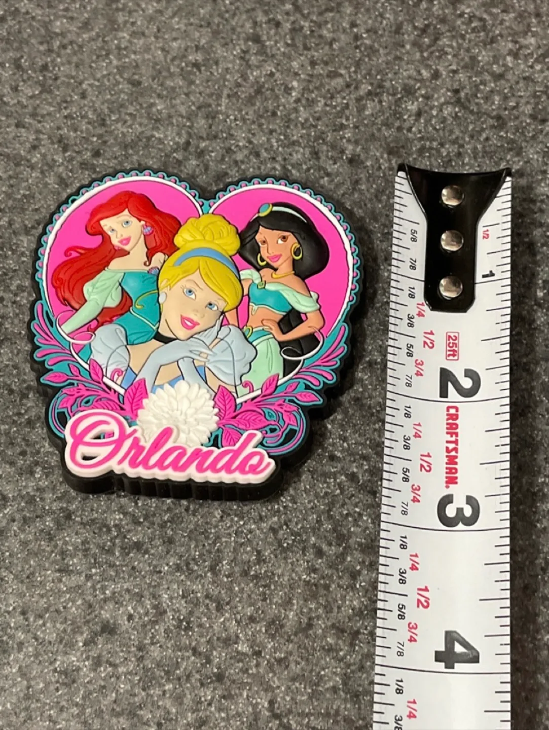 Disney Mickey & Princesses Collectibles Fridge Magnets image indicator(5)