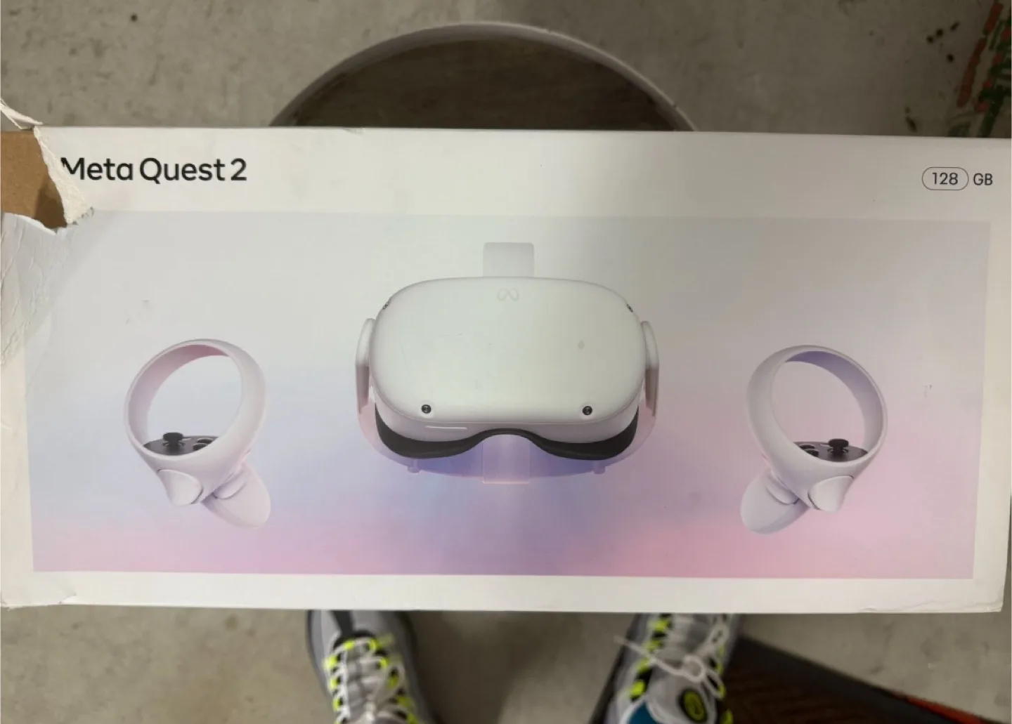 Meta Quest 2 VR Headset - Like New! image indicator(7)