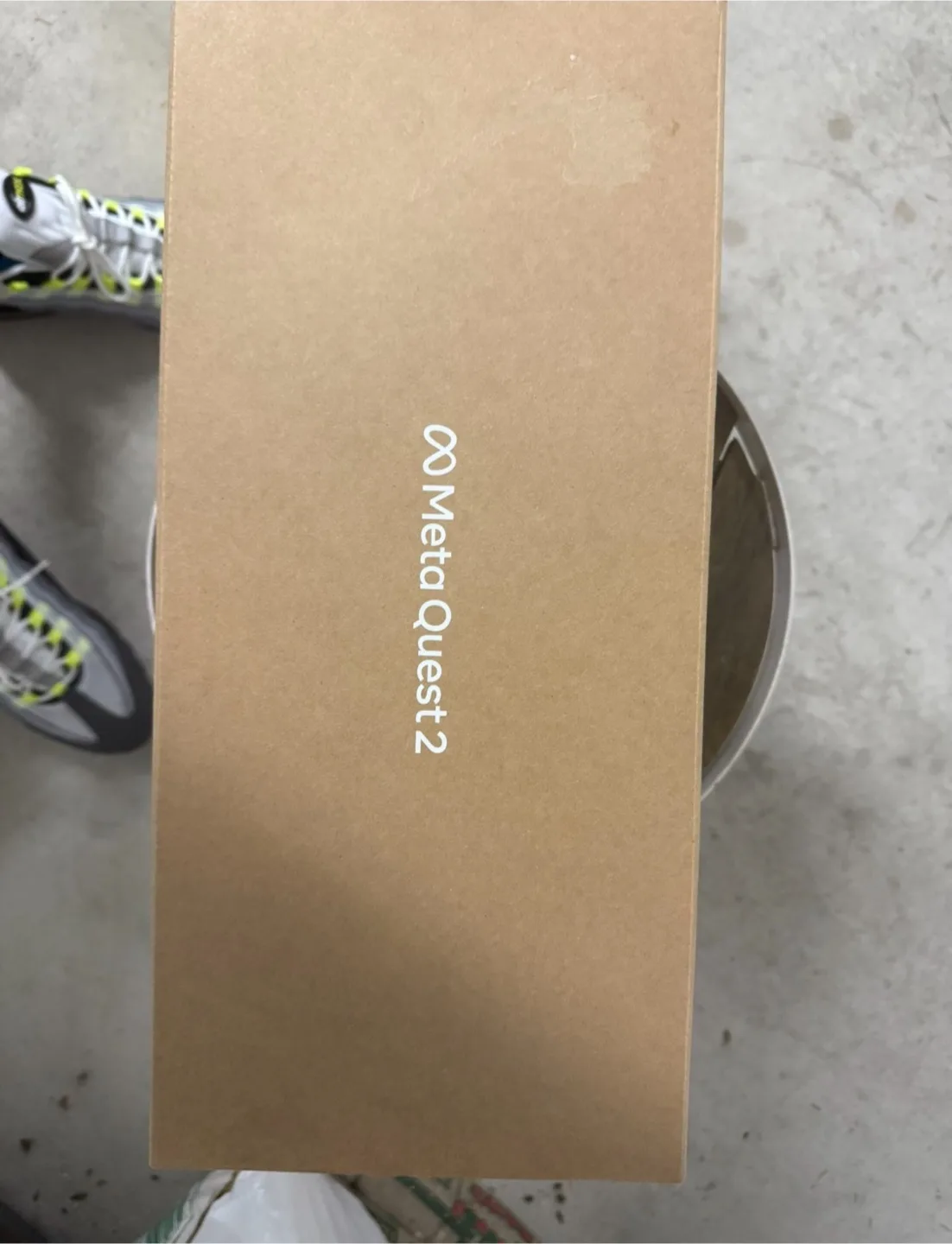 Meta Quest 2 VR Headset - Like New! image indicator(6)