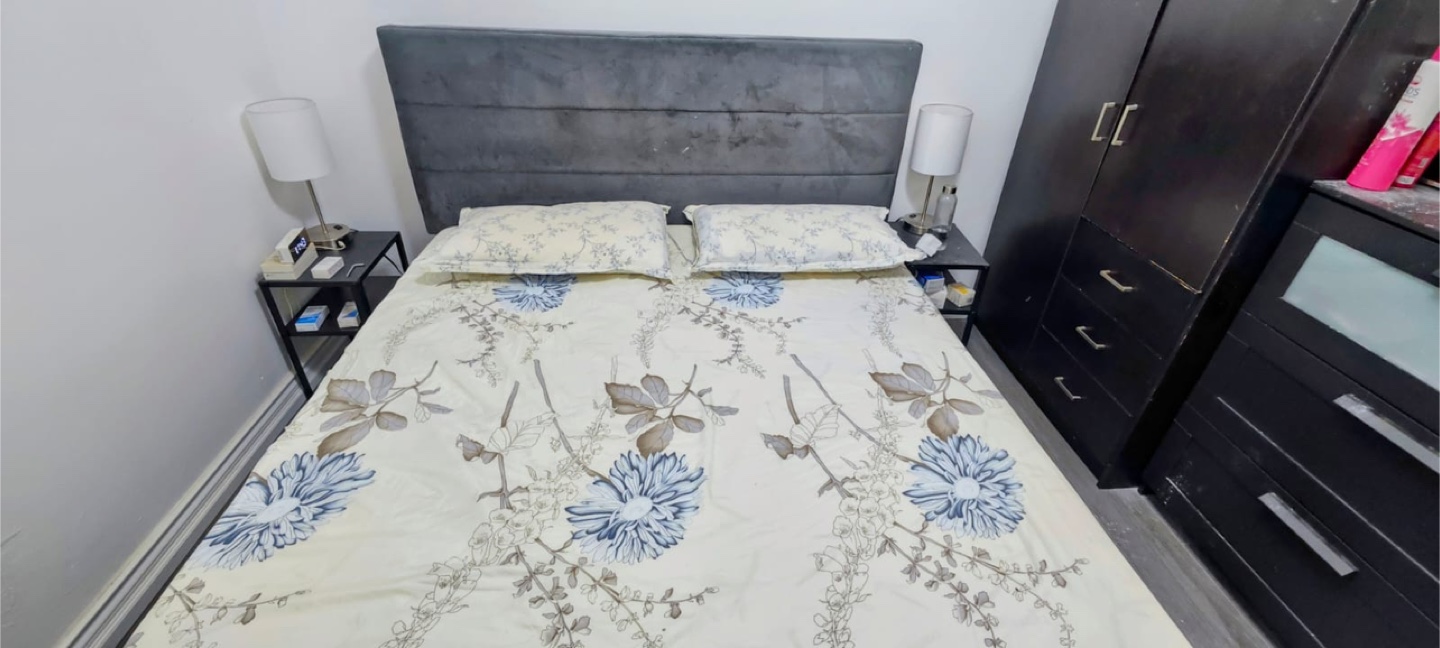Upholstered Platform Bed Frame - Grey - photo 4