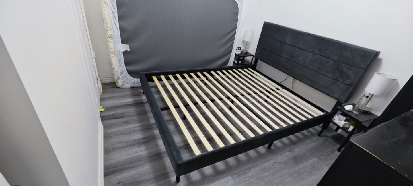 Upholstered Platform Bed Frame - Grey - photo 3