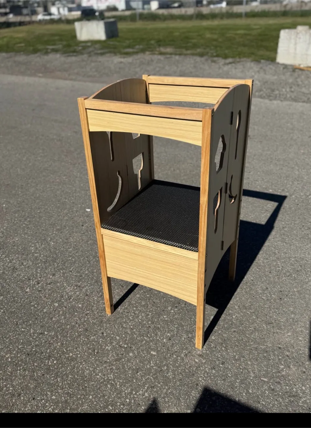 Wooden Kitchen Helper Stool thumbnail