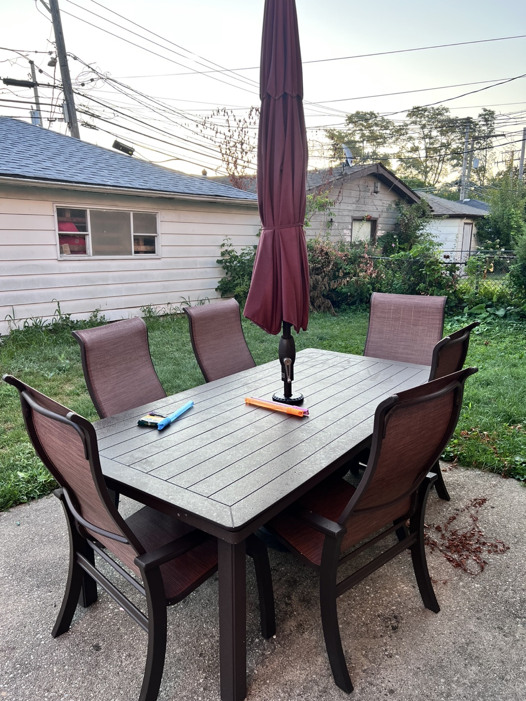 Patio Table Set with Umbrella