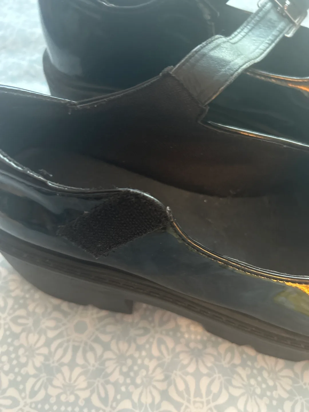 Black Patent Mary Jane Shoes image indicator(4)