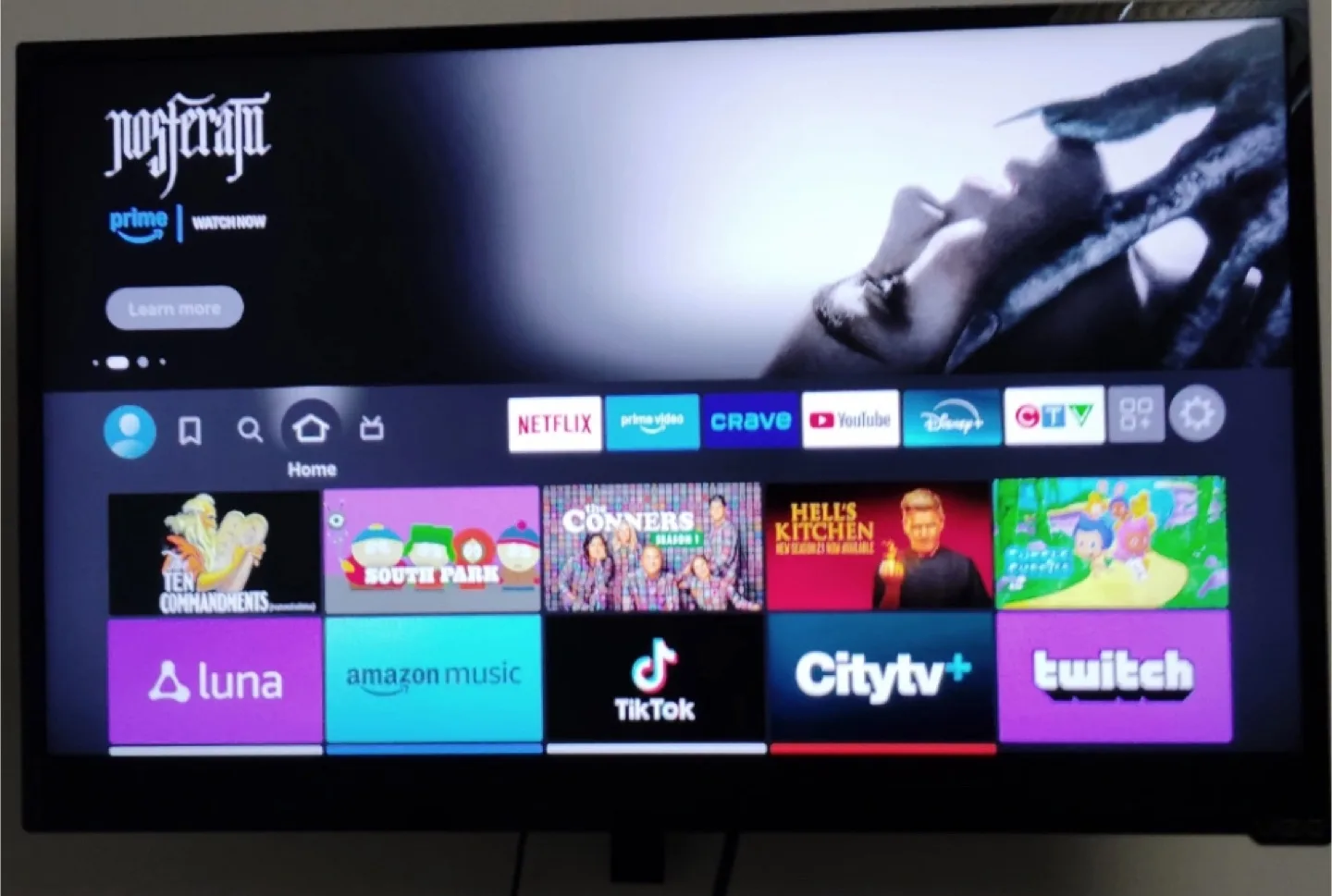 28” Vizio TV + Wall Mount + Remote thumbnail