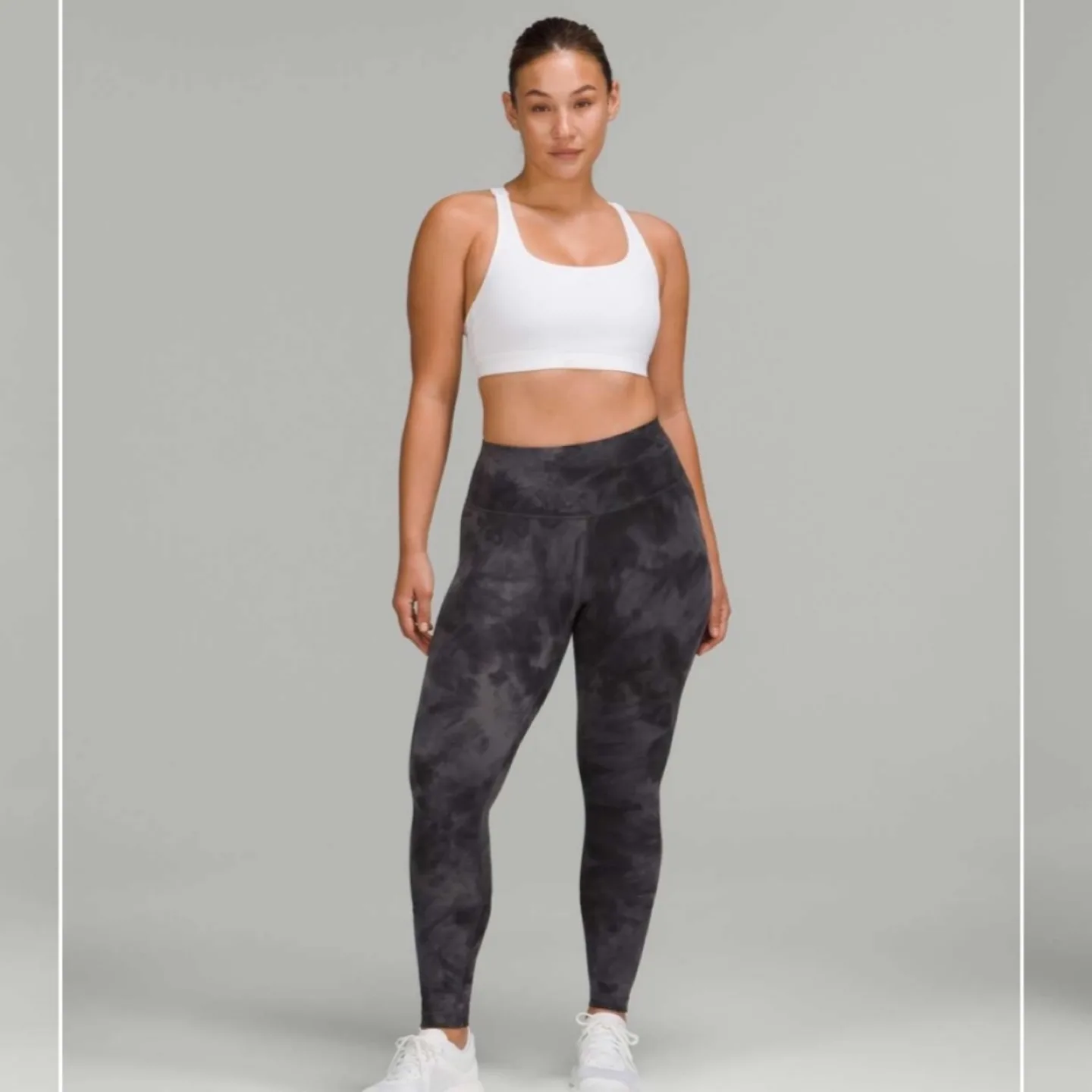 Lululemon Wunder Train Contour Fit High-Rise Tight 25” - size 4 image indicator(2)