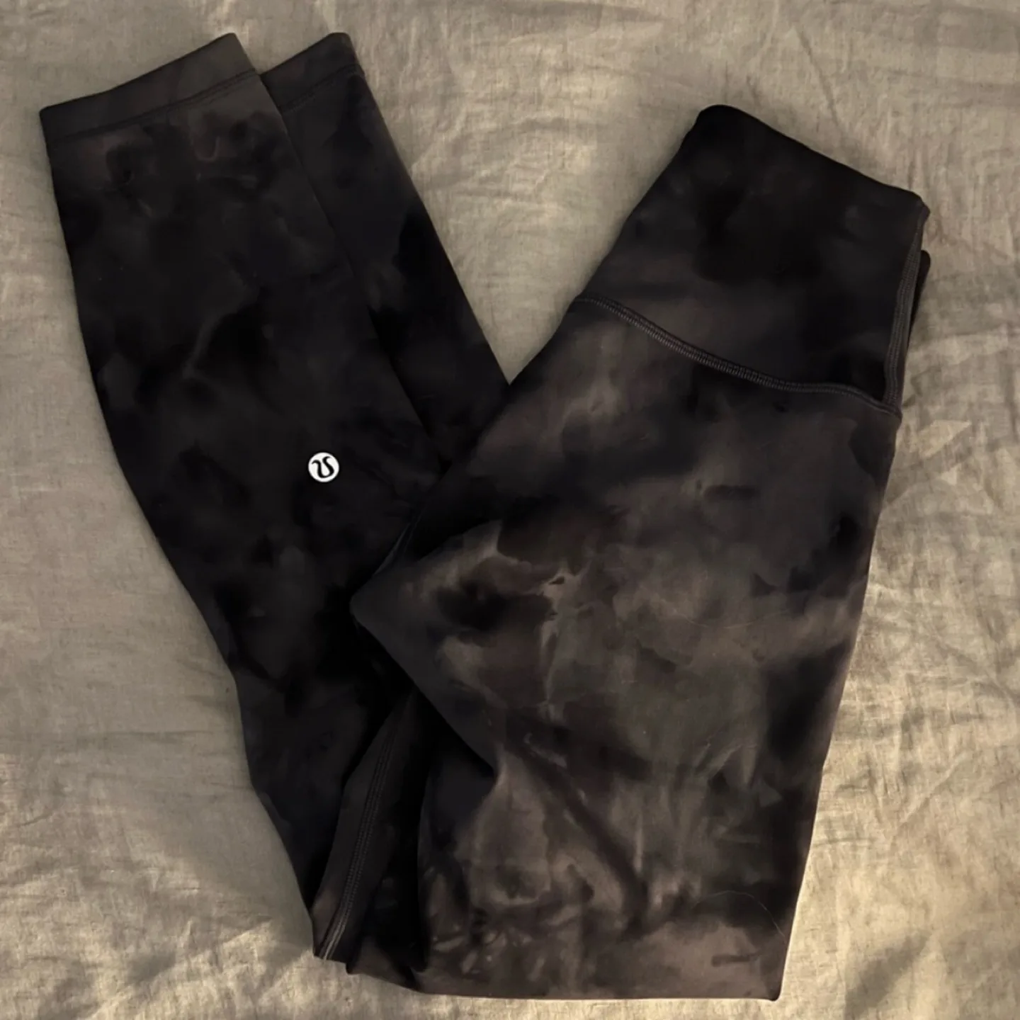 Lululemon Wunder Train Contour Fit High-Rise Tight 25” - size 4 image indicator(5)