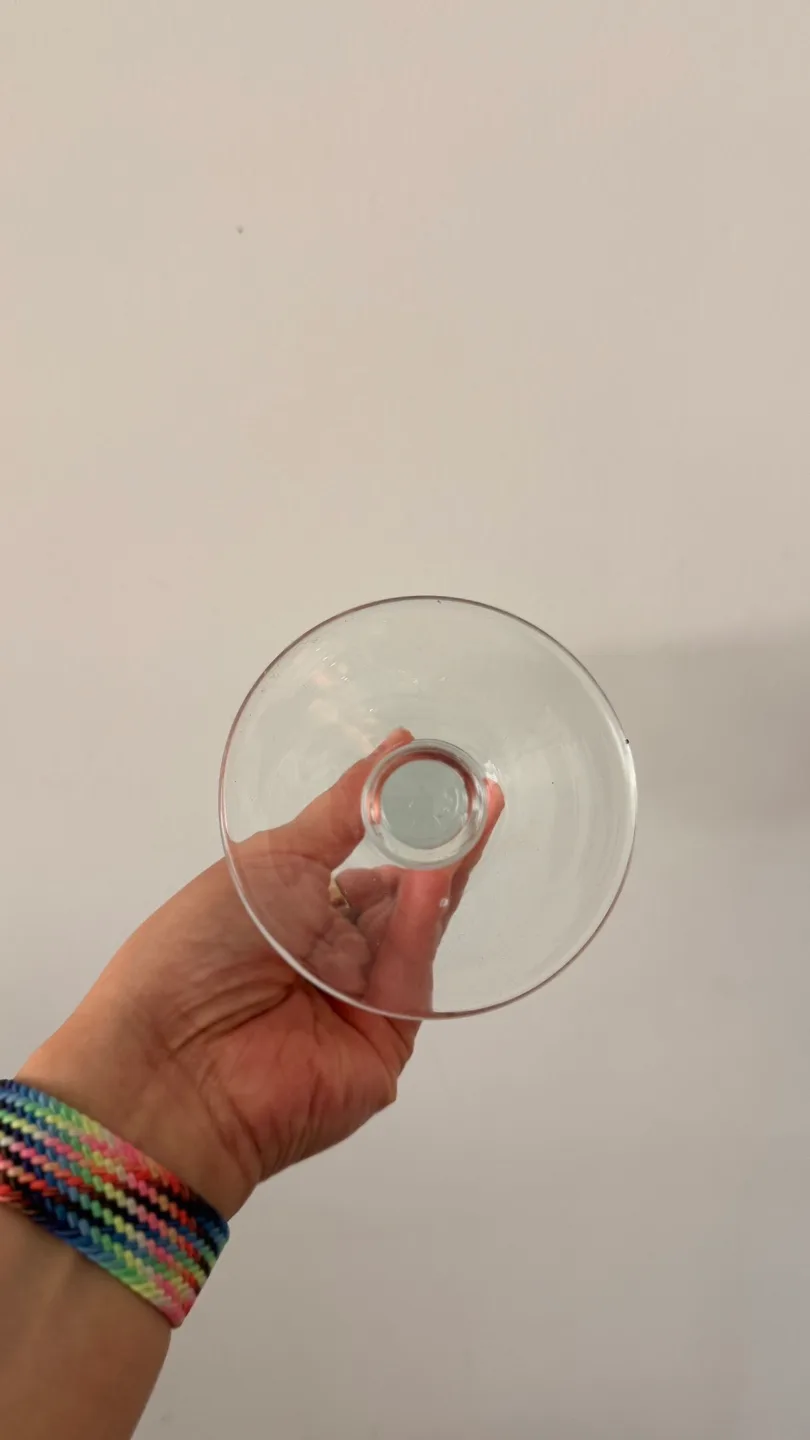 Two glass goblets for free ☺️ image indicator(2)