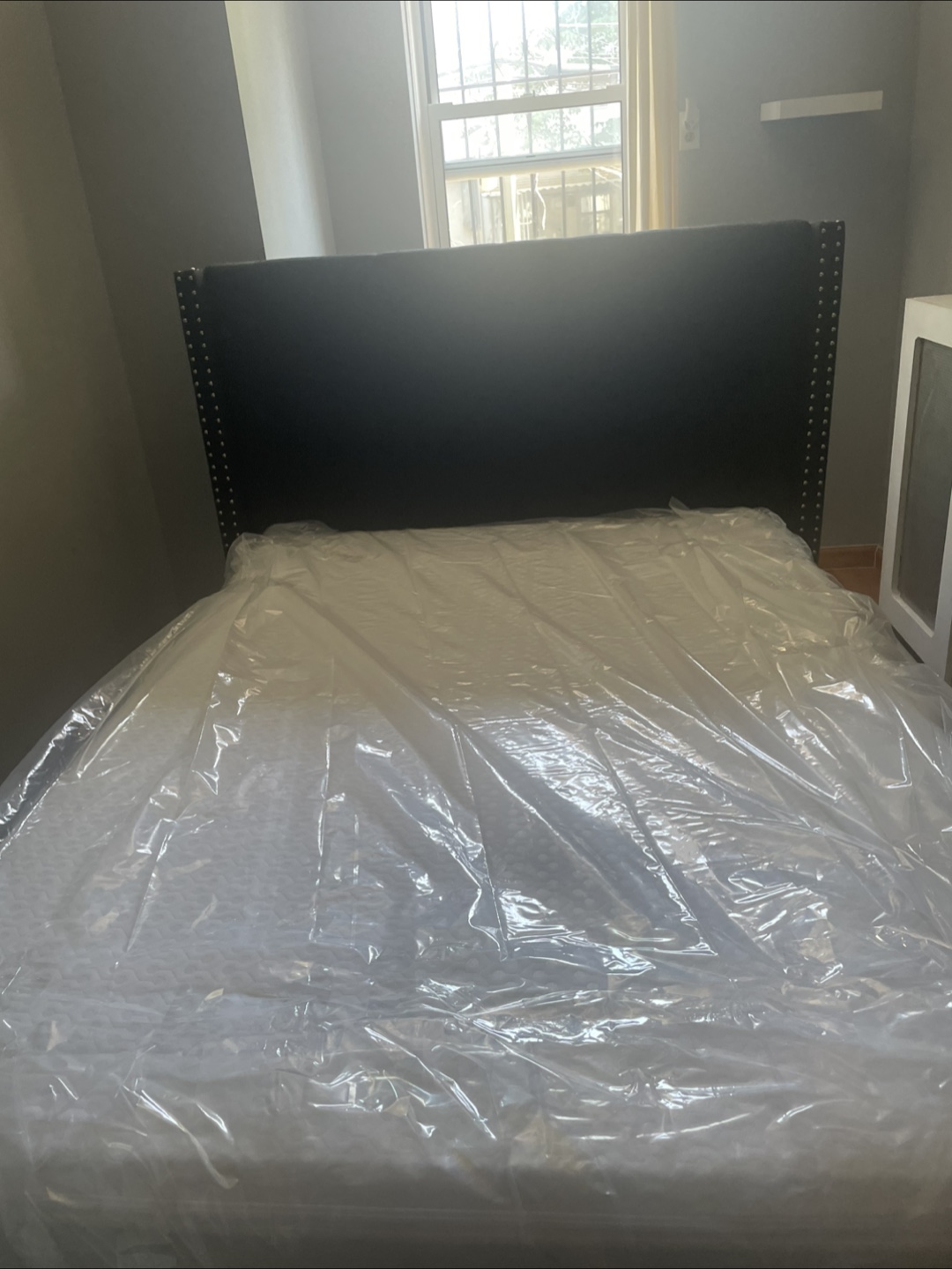 🥕 Upholstered Bed Frame and mattress - photo 3