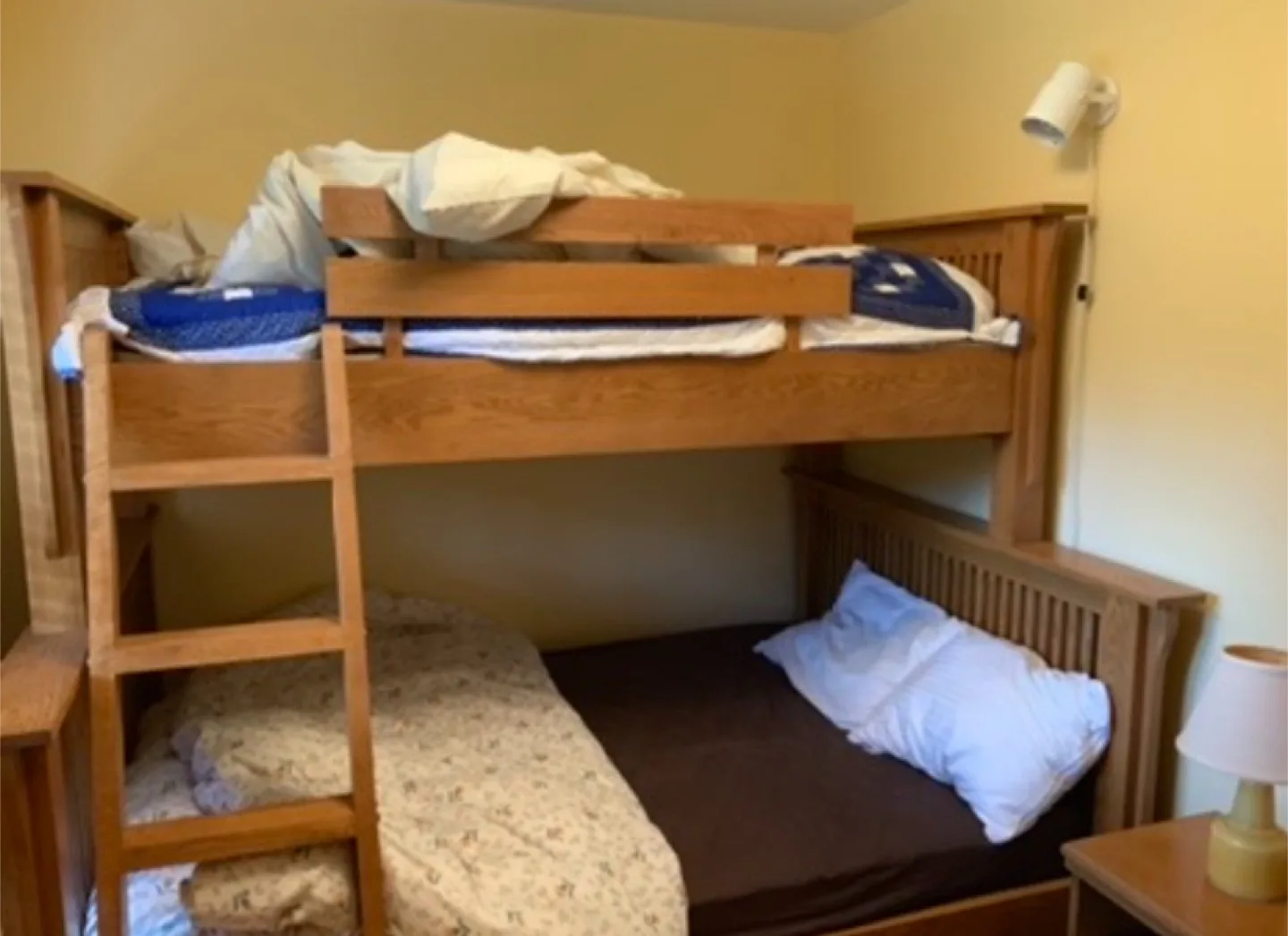 Wooden Bunk Bed image indicator(3)