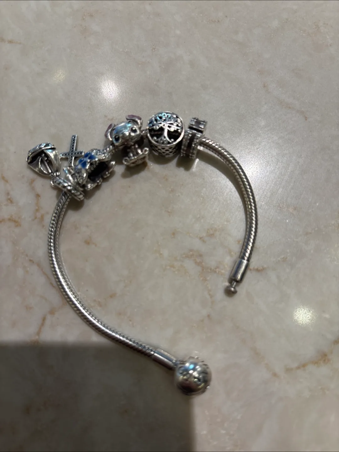 Pandora Charm Bracelet image indicator(2)