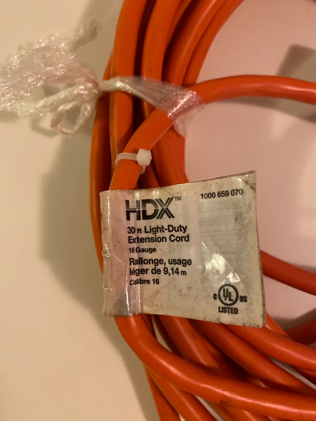 HDX 30 ft Light-Duty Extension Cord image indicator(2)