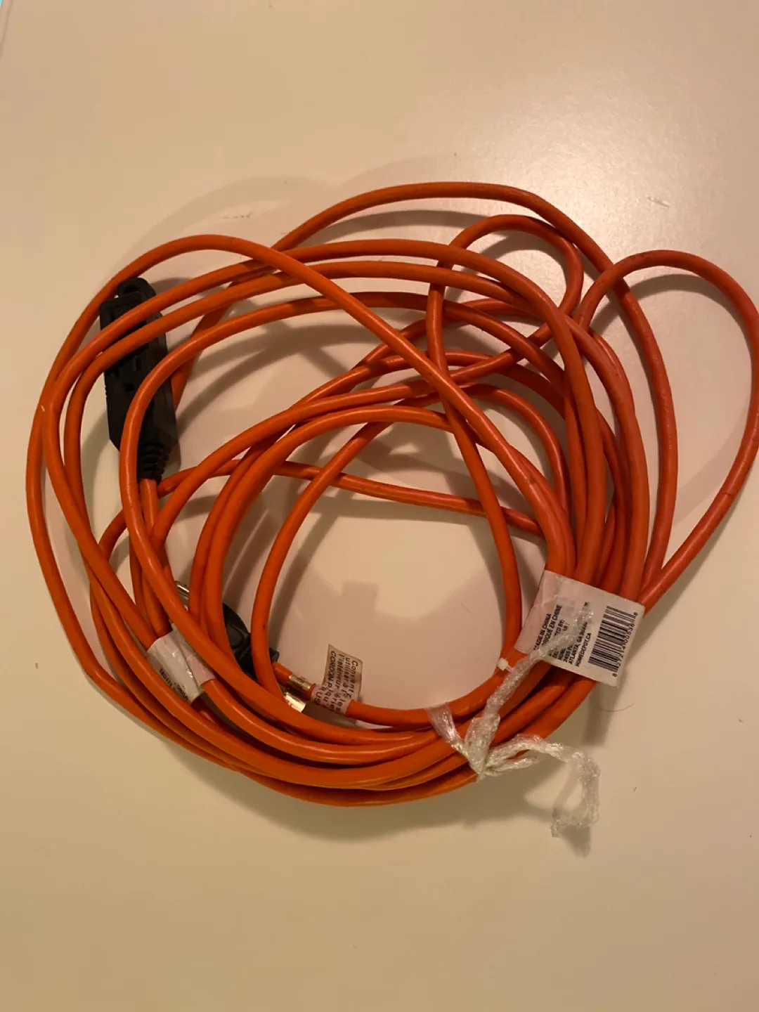 HDX 30 ft Light-Duty Extension Cord thumbnail