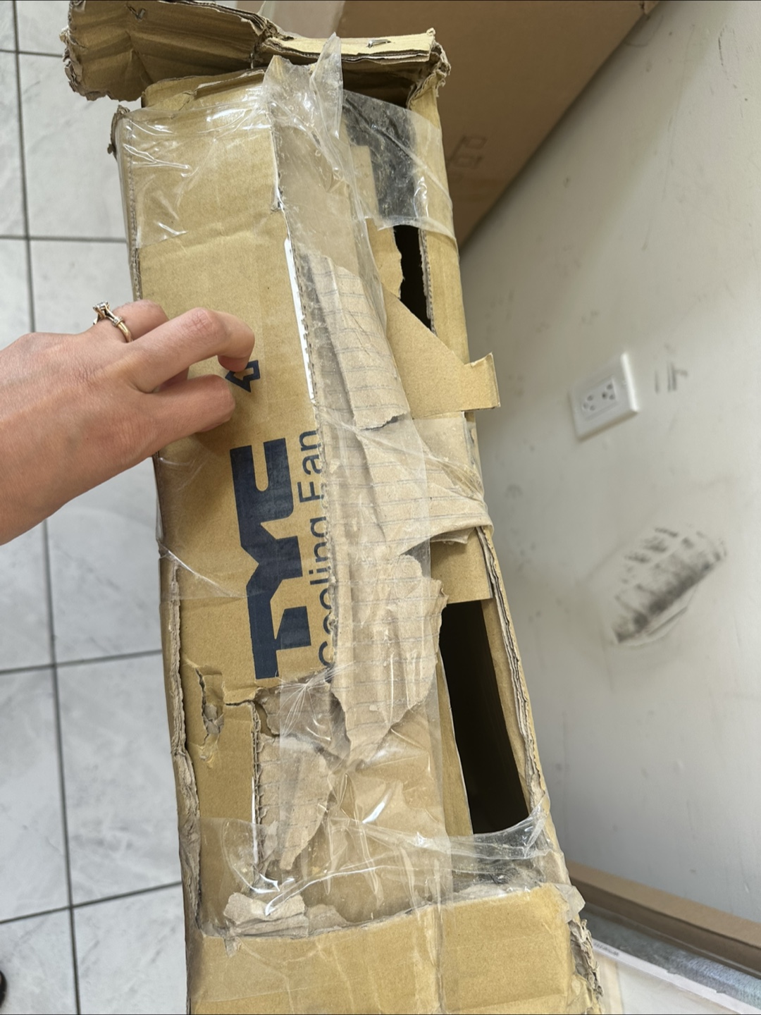 ANTUKO Radiator Condenser Cooling Fan Assembly - photo 3