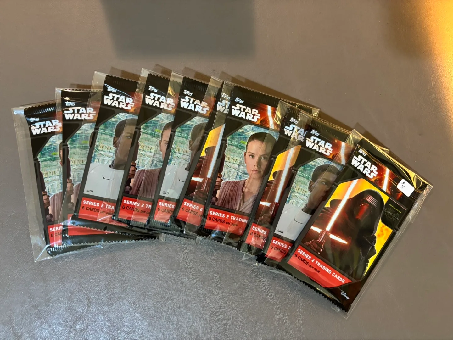 Star Wars: The Force Awakens s2, Factory Sealed Packs image indicator(2)