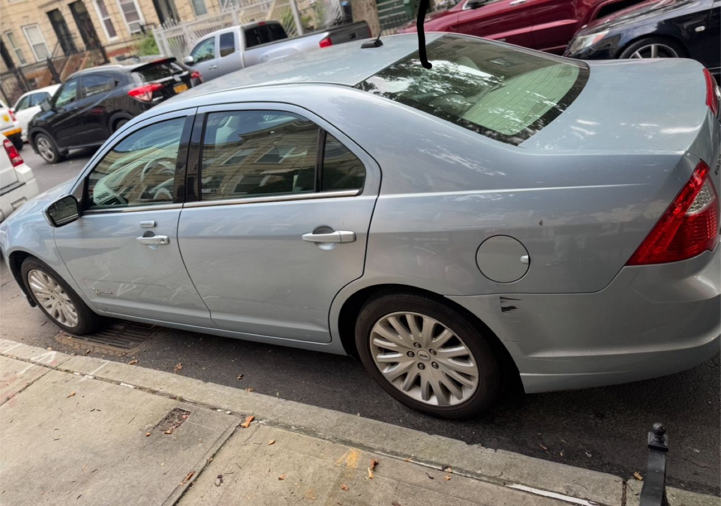 Ford Fusion Hybrid - Silver Sedan - photo 5