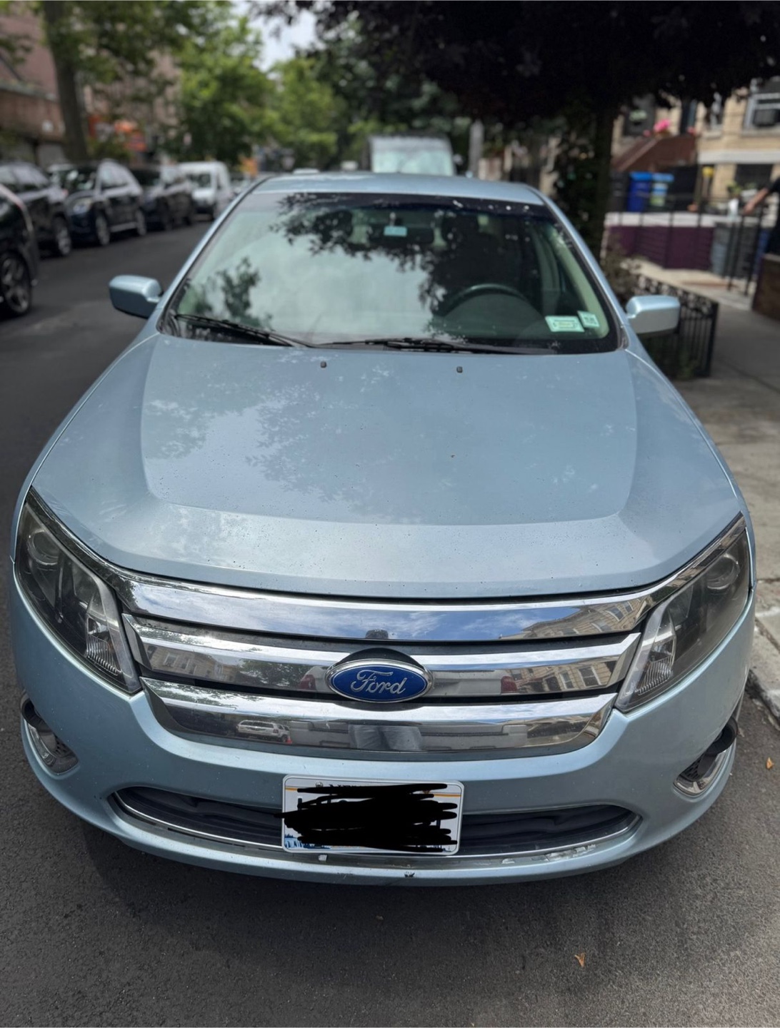 Ford Fusion Hybrid - Silver Sedan - photo 2