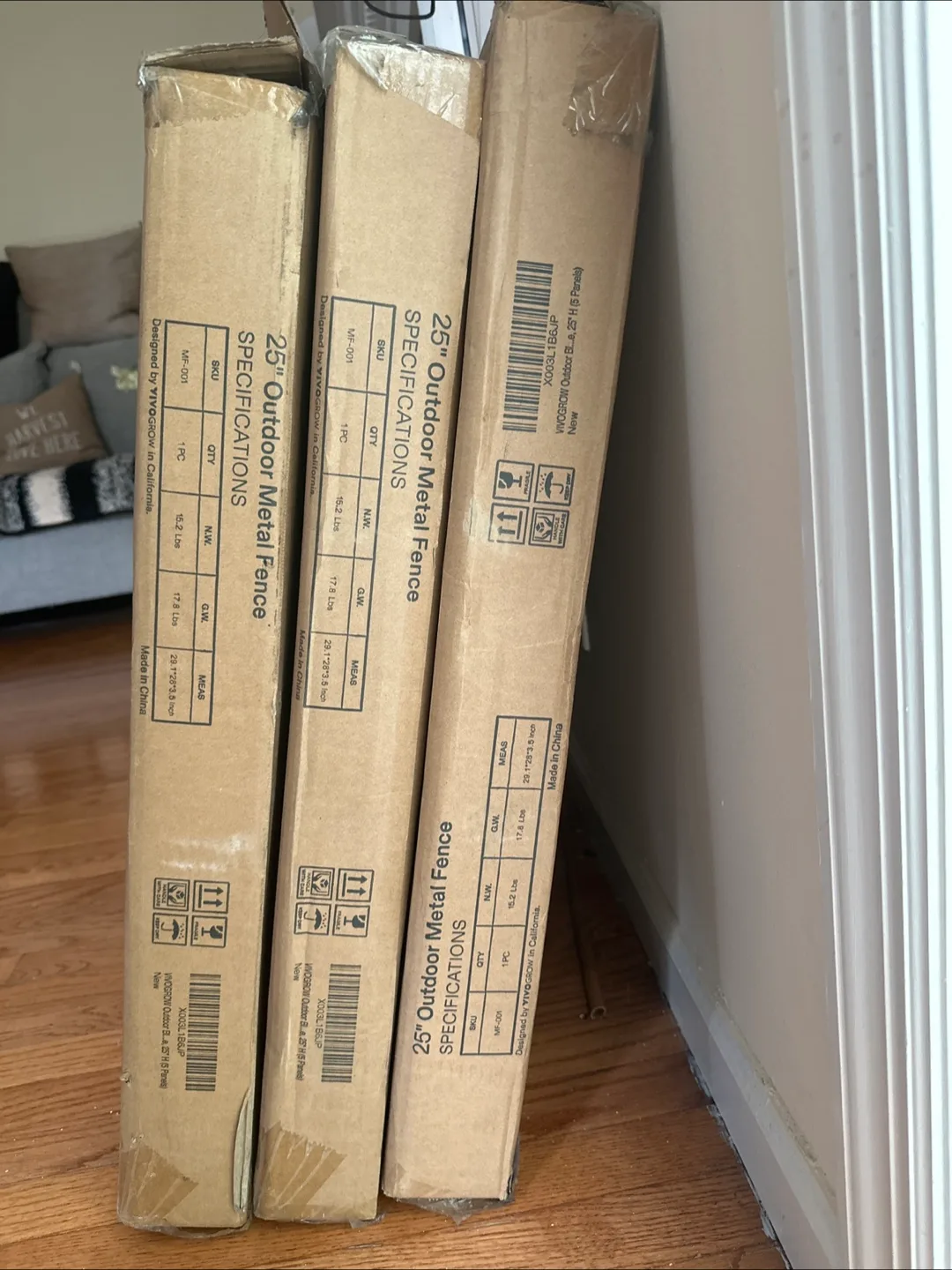 VIVOGROW 25" Outdoor Metal Fence - New in Box! image indicator(4)