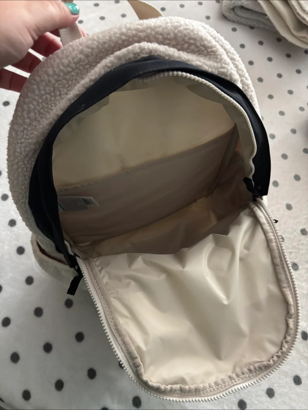 Columbia Fleece Backpack image indicator(4)