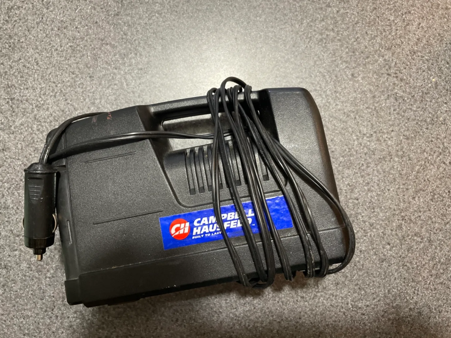 Campbell Hausfeld Portable Air Compressor image indicator(2)