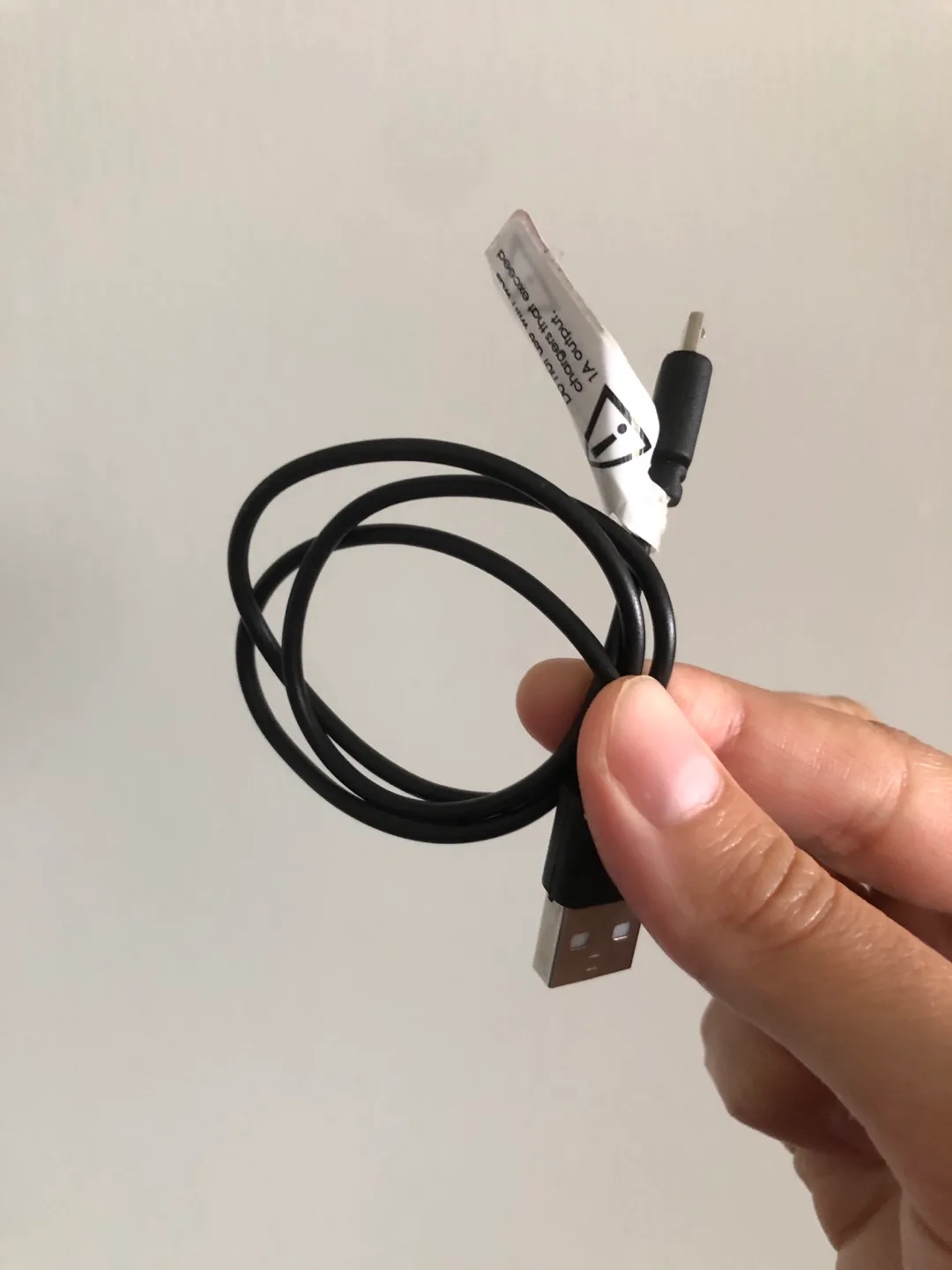 AirPods 2nd Gen with Charging Case - Read Carefully! image indicator(5)