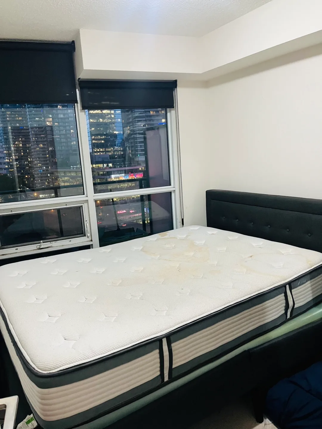 Queen Mattress thumbnail
