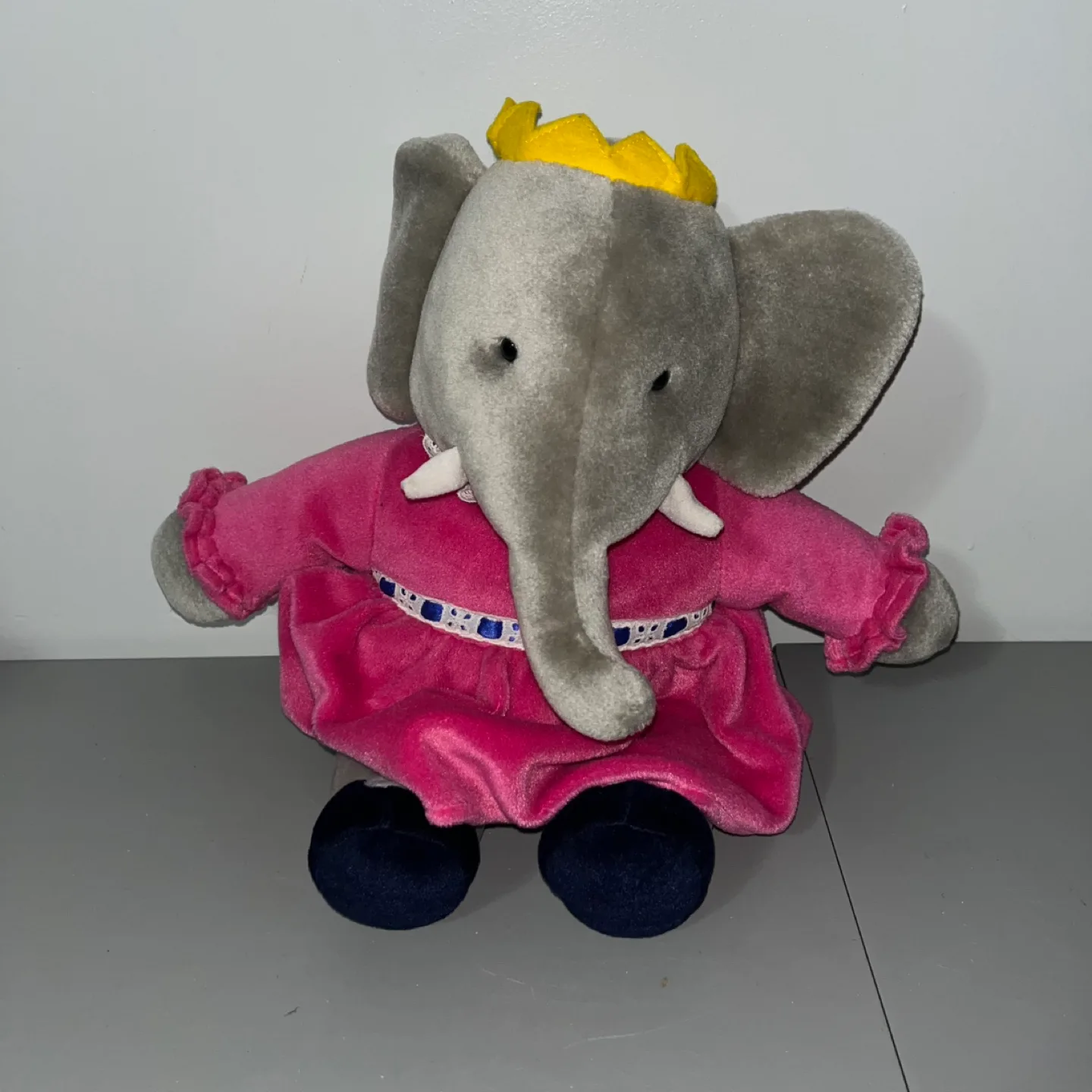 Queen Celeste Babar The Elephant Series Vintage Gund 1989 thumbnail