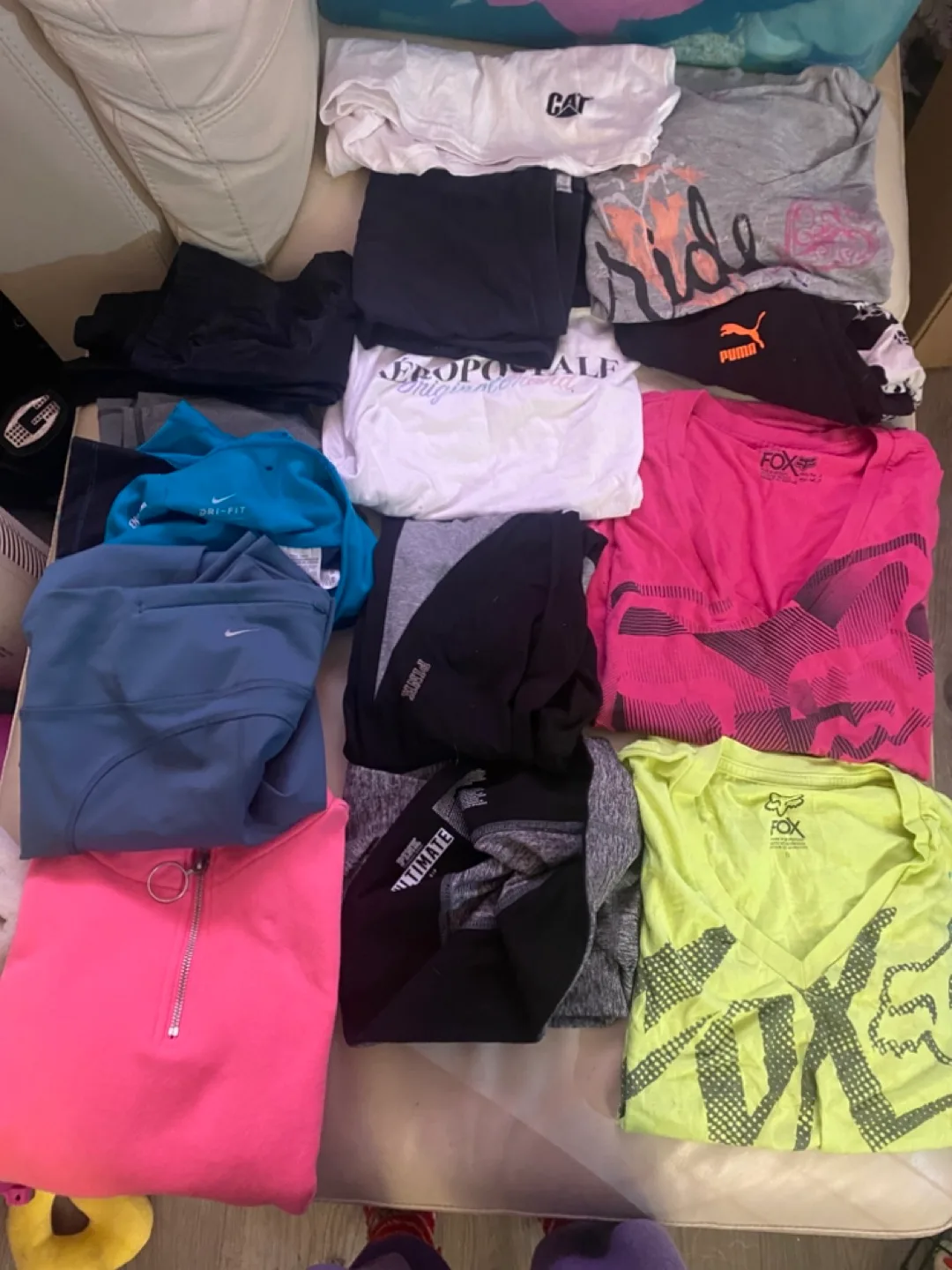 Mixed Lot of Women's Clothing - Nike, Puma, Fox & More! thumbnail