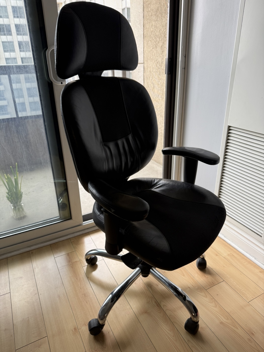 Black Ergonomic Office Chair