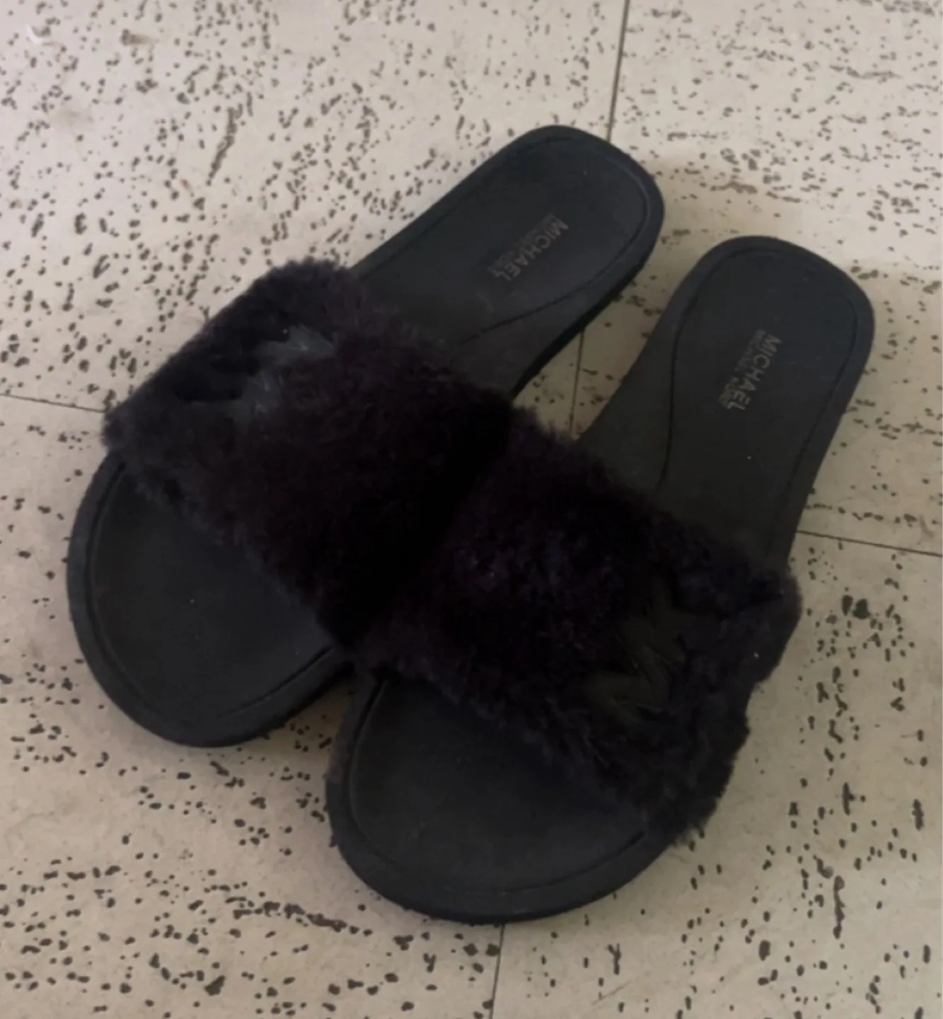 Michael Kors Slides thumbnail