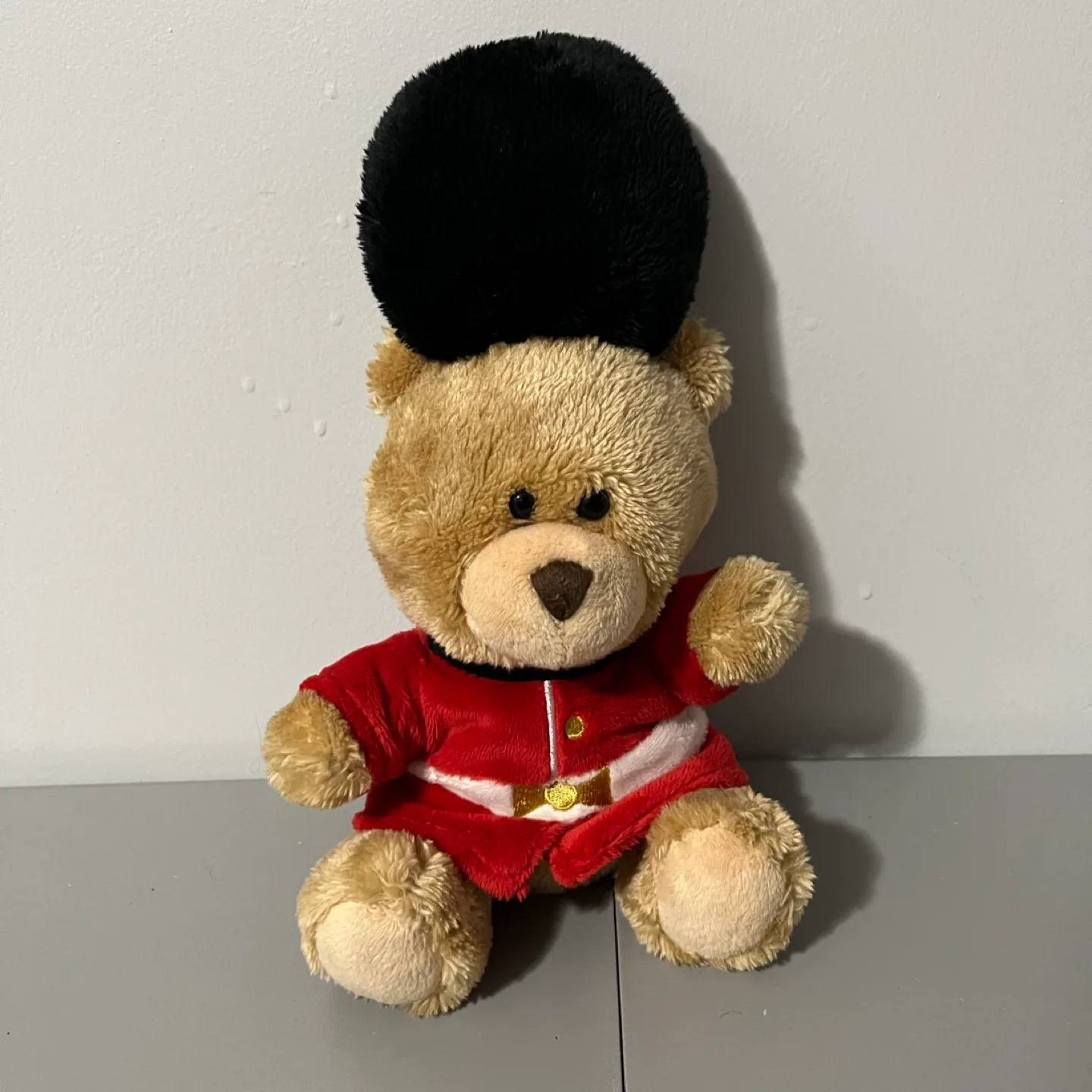 Pipp the Bear Guardsman United Kingdom Guard 10” thumbnail
