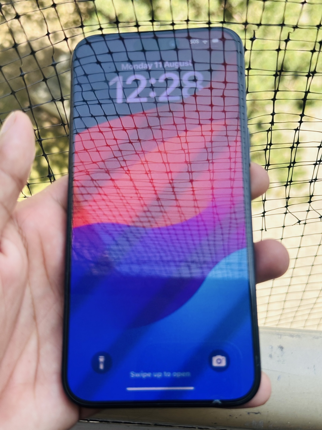 Like New iPhone 15 Pro Max - photo 4
