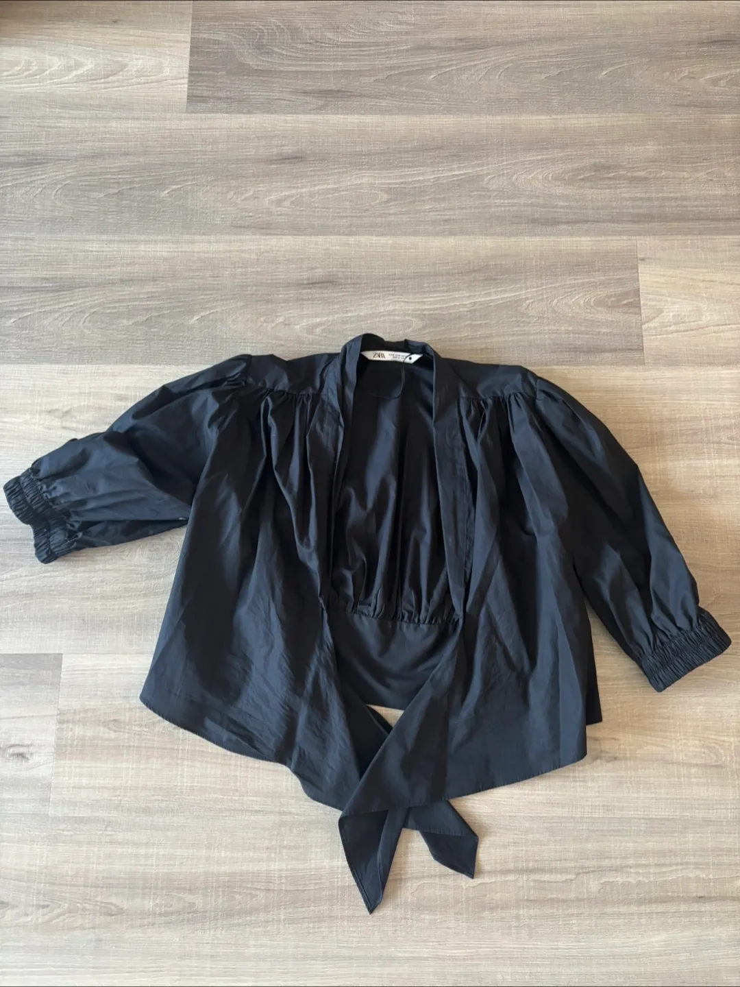 [Zara] 3 Summer Office Tops (Like New) image indicator(3)