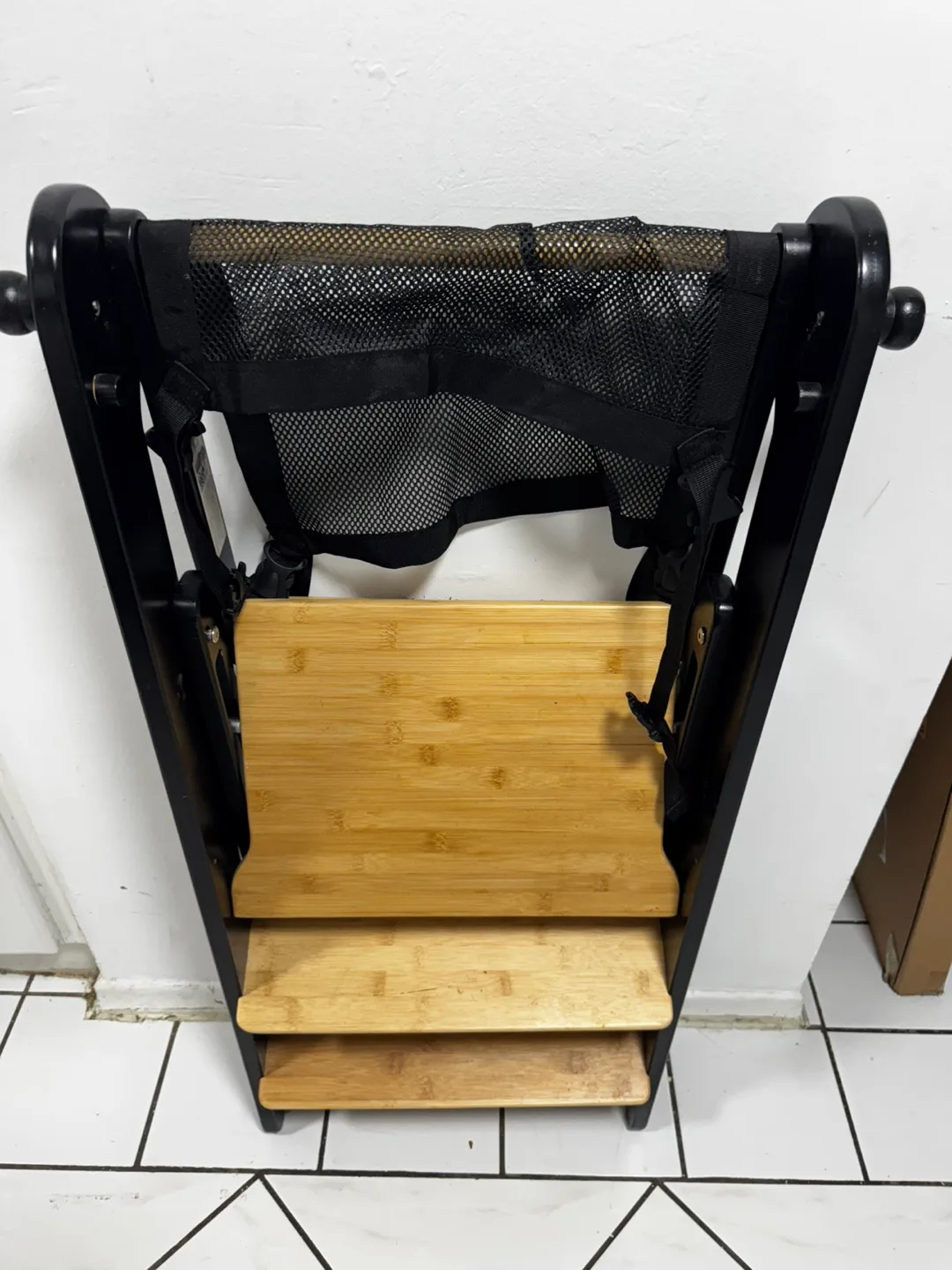 COSYLAND Foldable Step Stool for Toddlers image indicator(5)