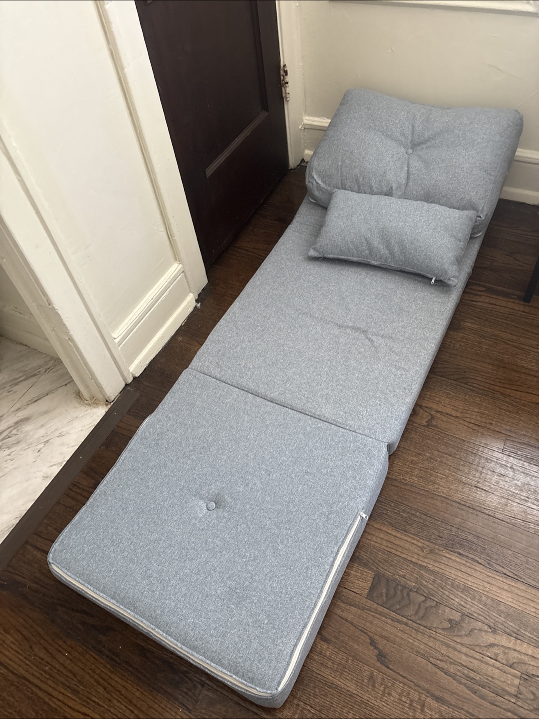 Move out sale: Sofa bed - photo 2
