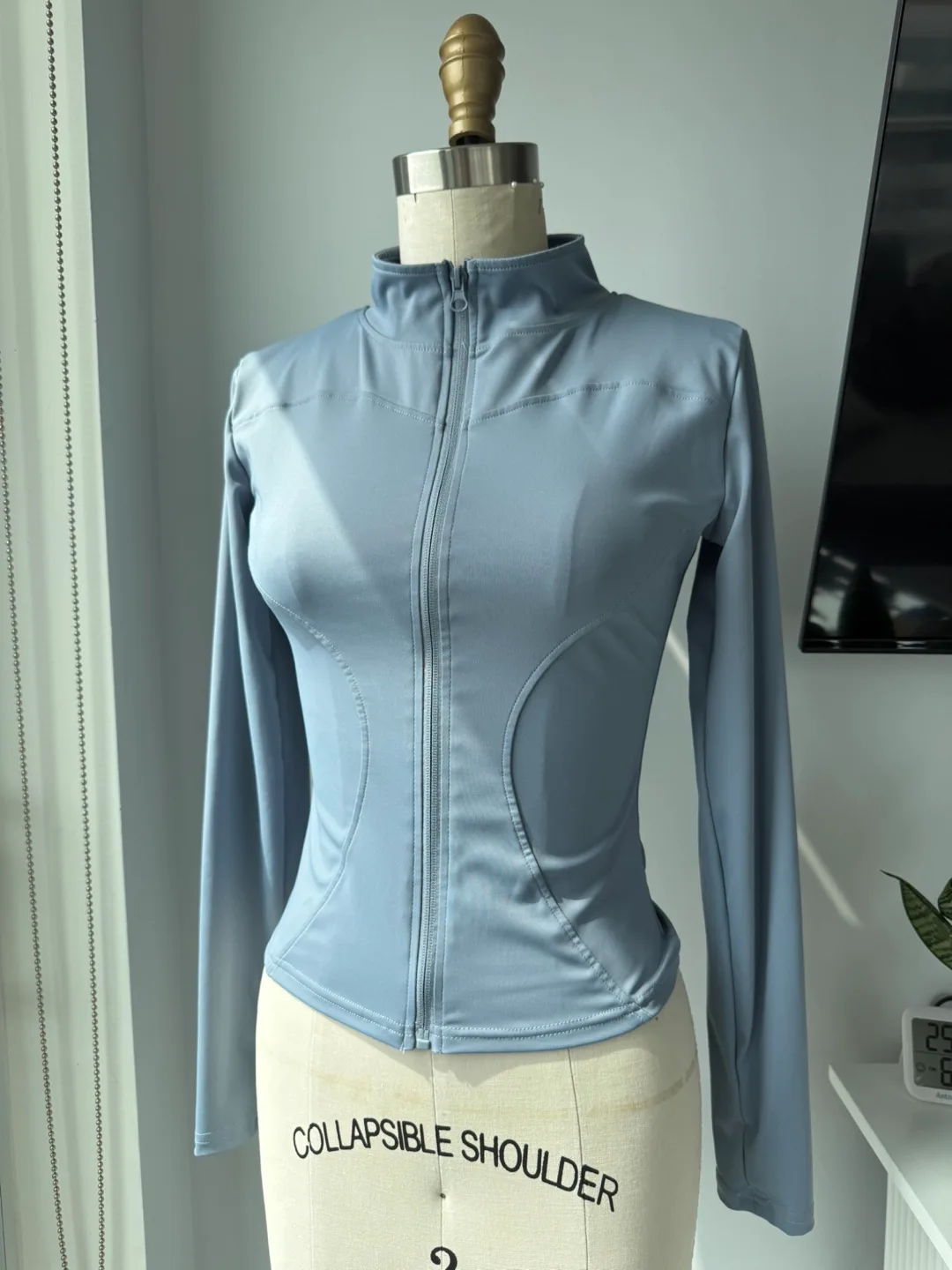Zip up athletic jacket size medium thumbnail