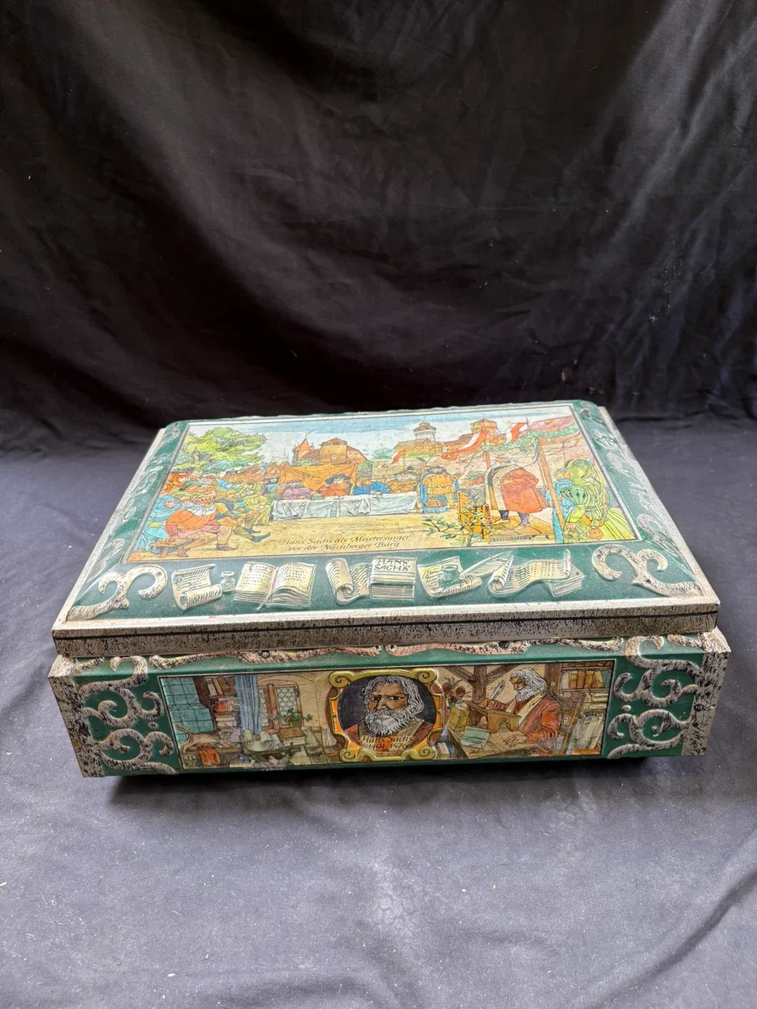 ☀️Vintage Decorative Tin Box thumbnail